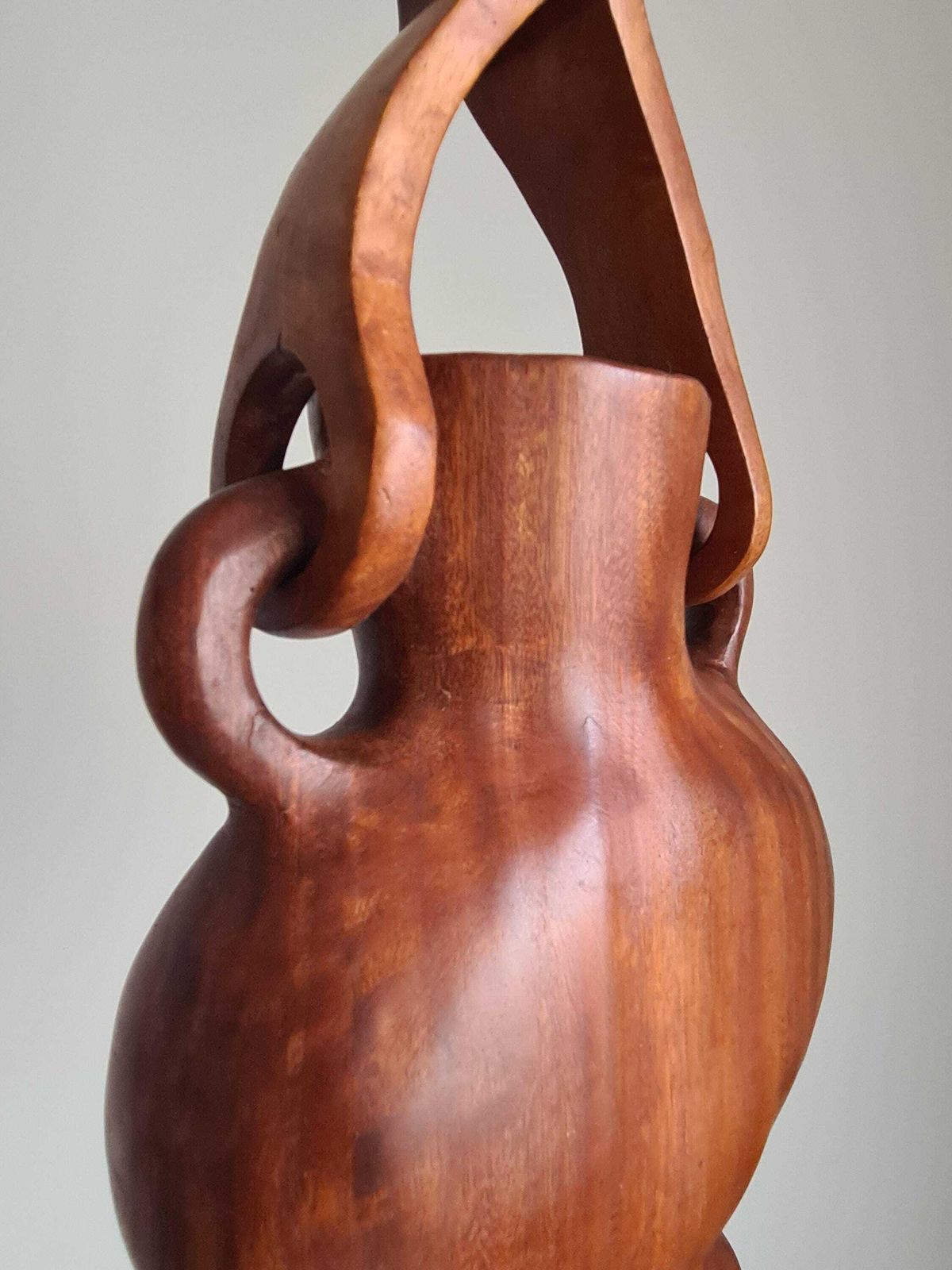 Hanging Vase In Solid Wood Carved In The Mass / Handcrafted / 1960 / Mid Century / Decoration / 20th Century / Brutalist photo vinterior