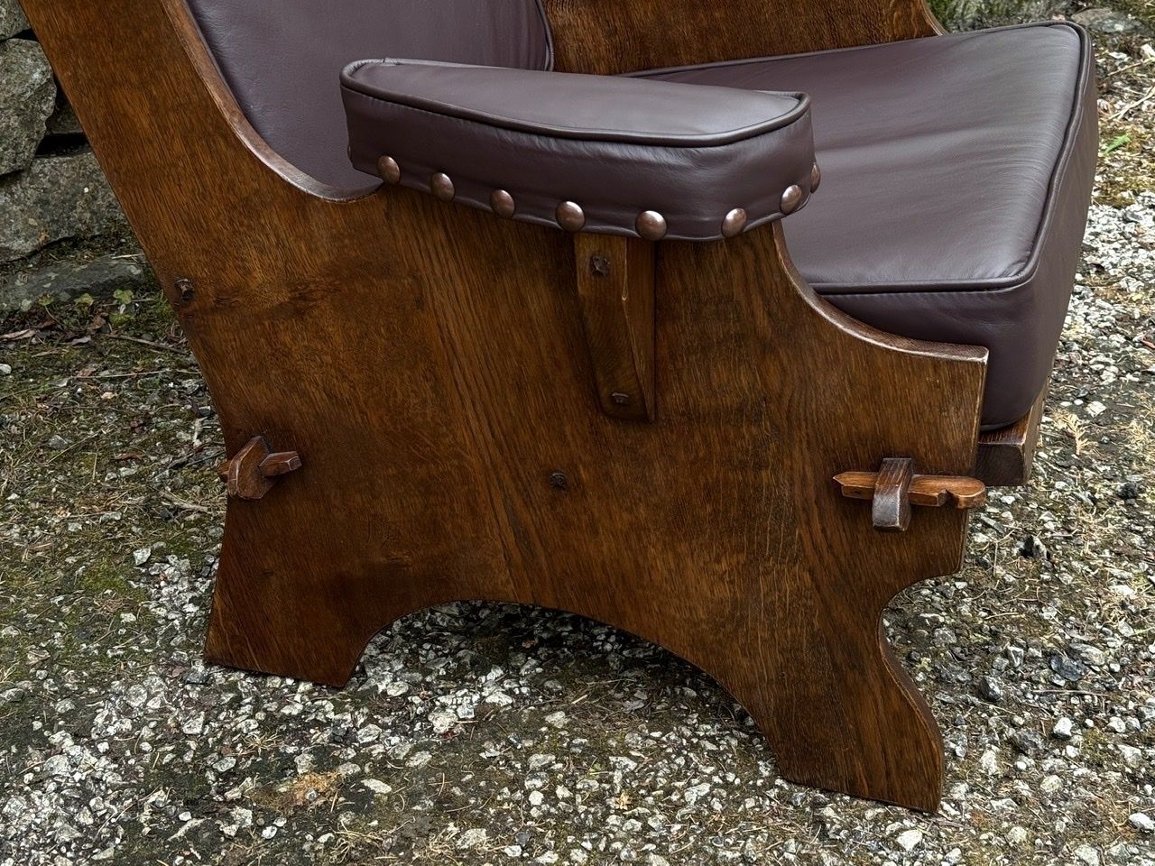 595.0 A Nigel Rupert Griffiths Monastic Carved Oak Leather Fireside Chair / Armchair photo