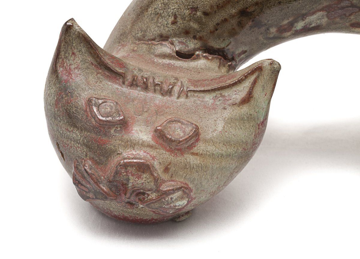 Ceramic Representing A Stylized Cat. photo vintage