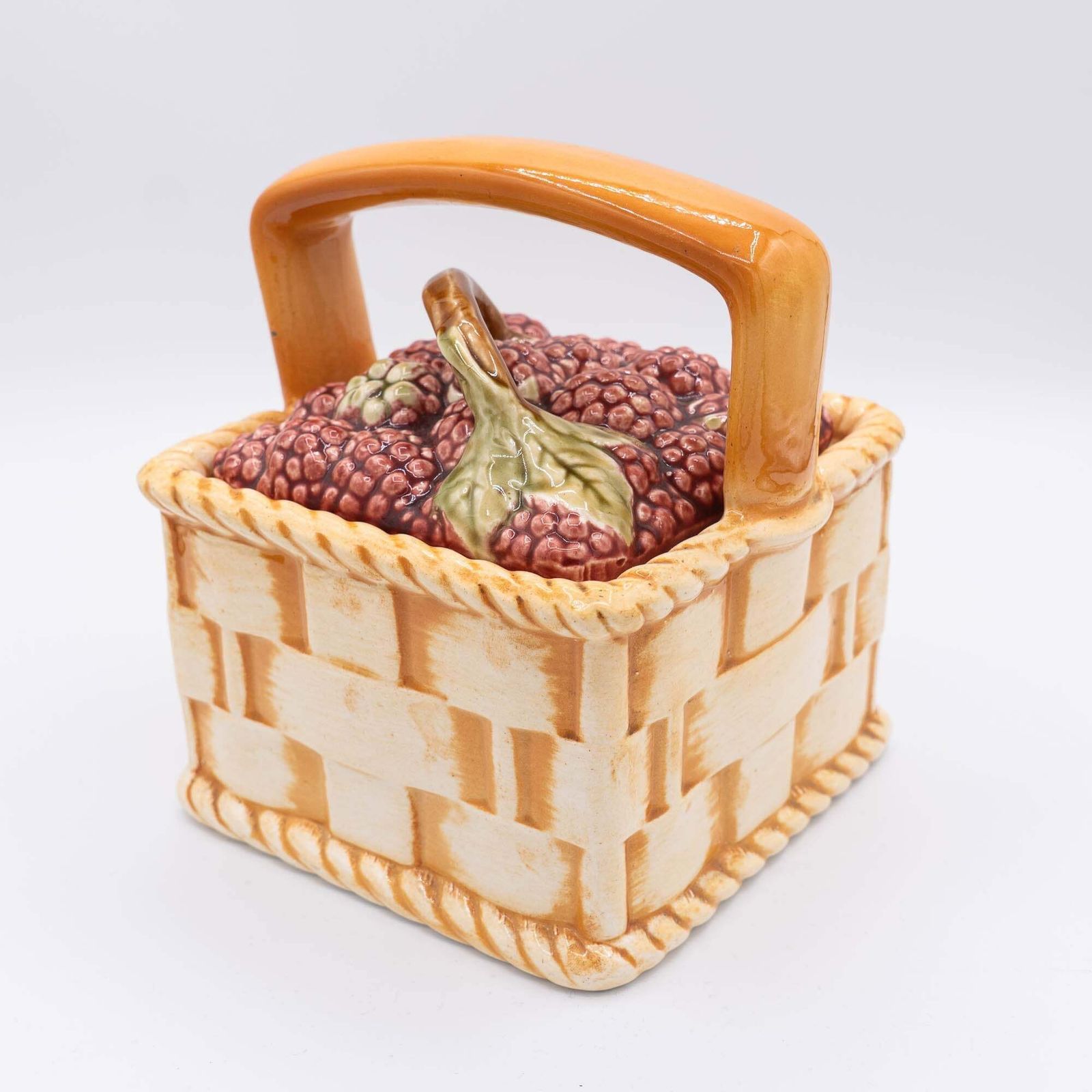 Antique French Majolica Fruit Basket   Sarreguemines   1890s photo vinterior