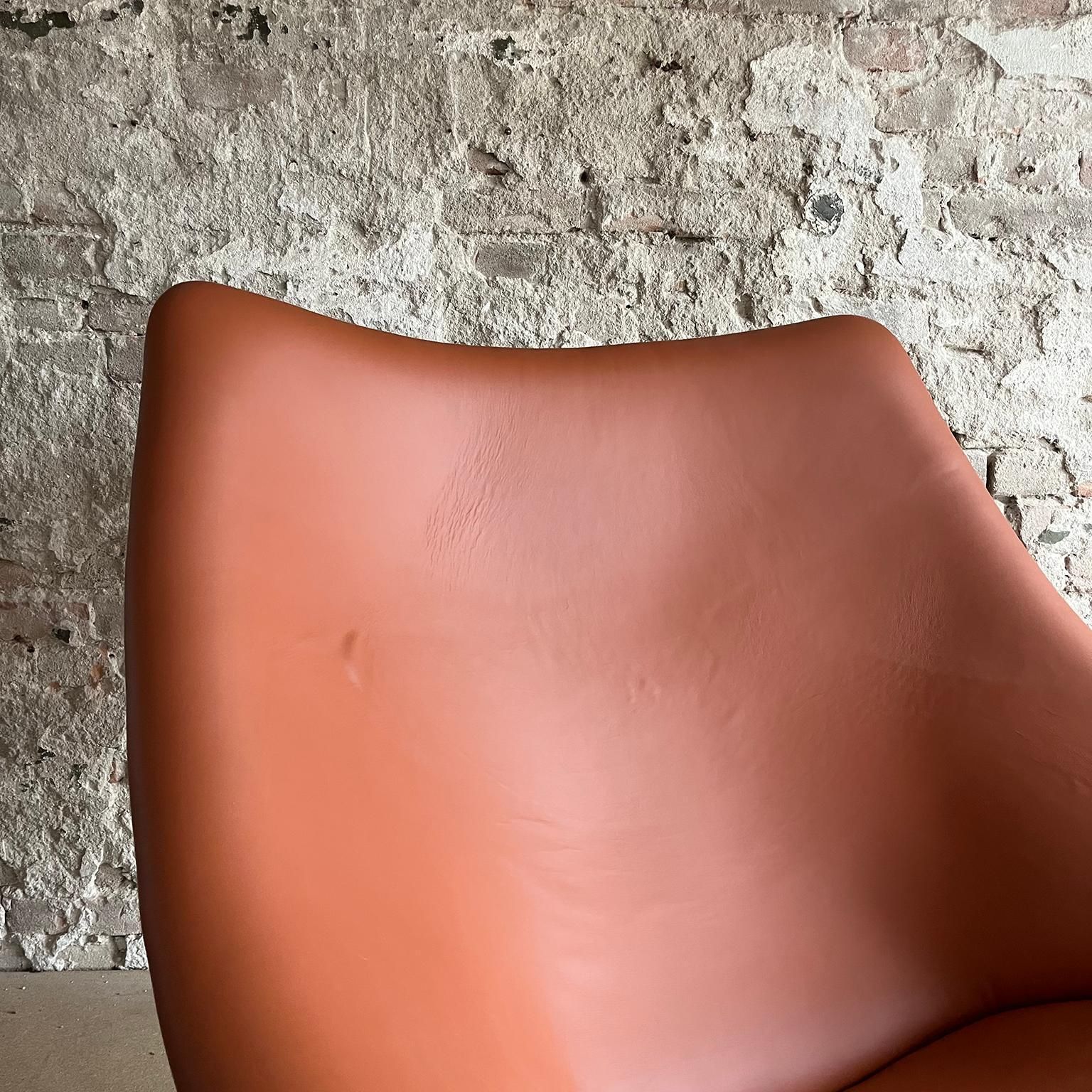 Furniture 1959, Pierre Paulin, Large Early Oyster, Easy Chair F157 In Brown Leather photo