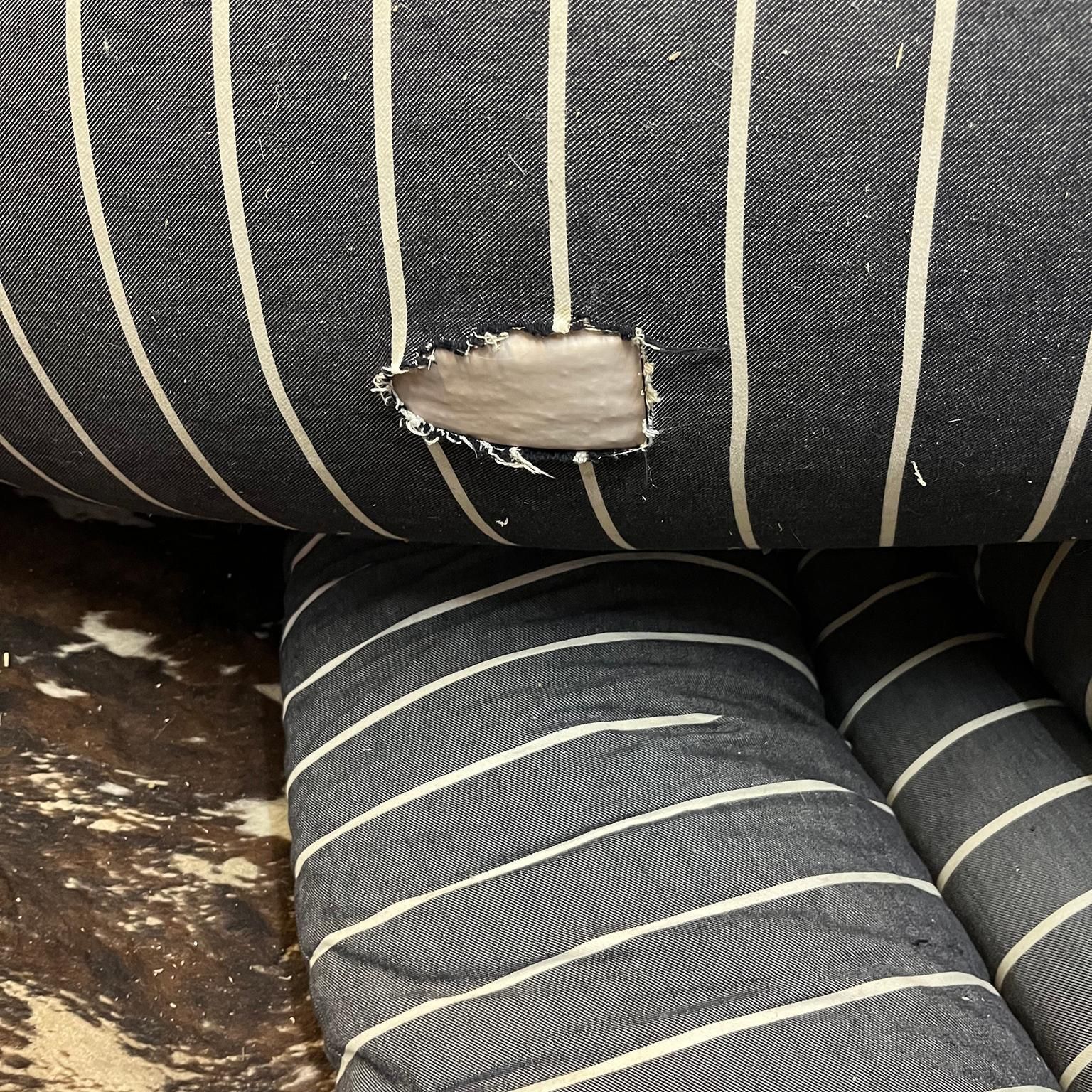 photo buy 1960, Hans Roebers, Original Snake Couch, Redone In Brown And White Fabric In 90
