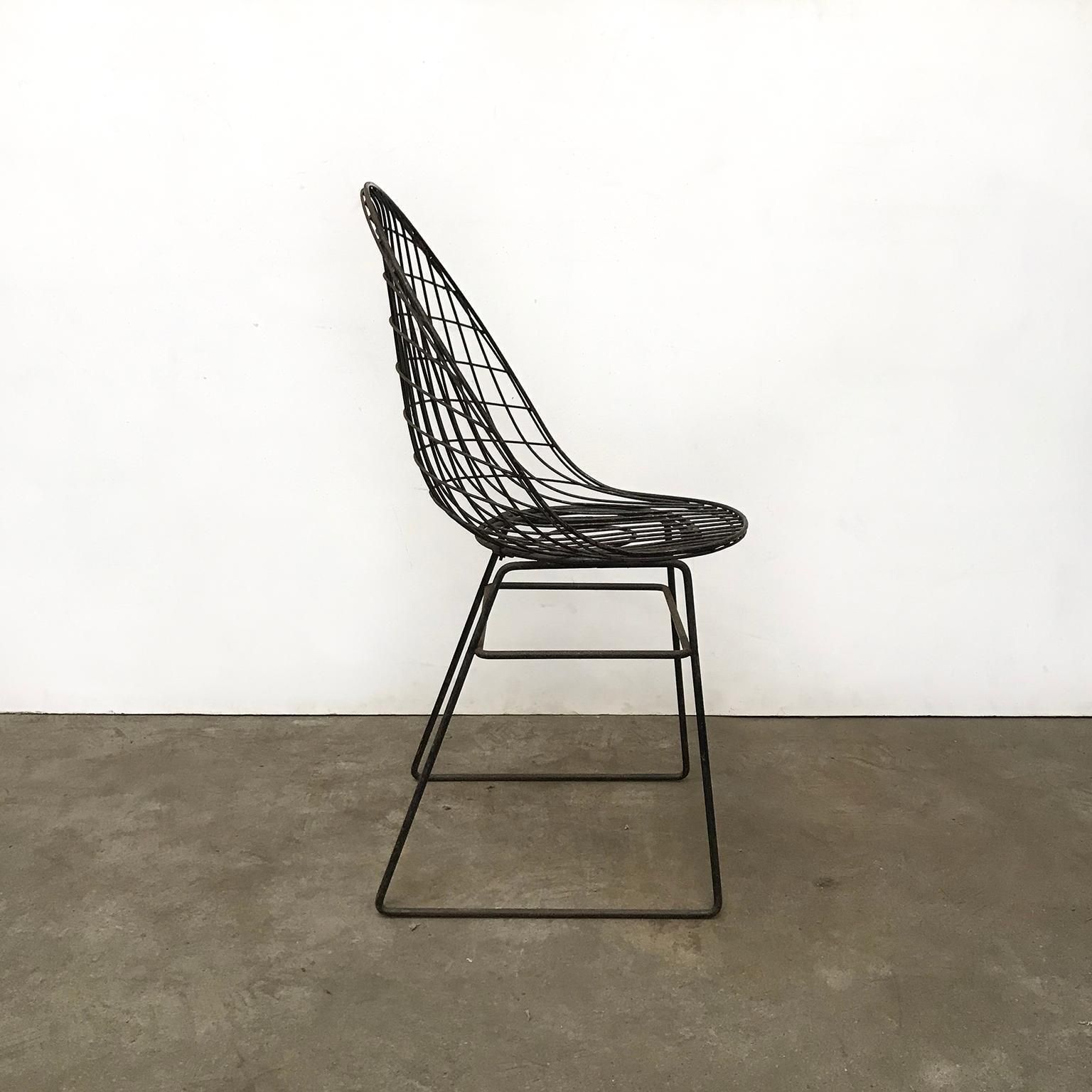 Black Wire Dining Chair With Beautiful Curves And Elegant Silhouet, Circa 1960 photo 384.0