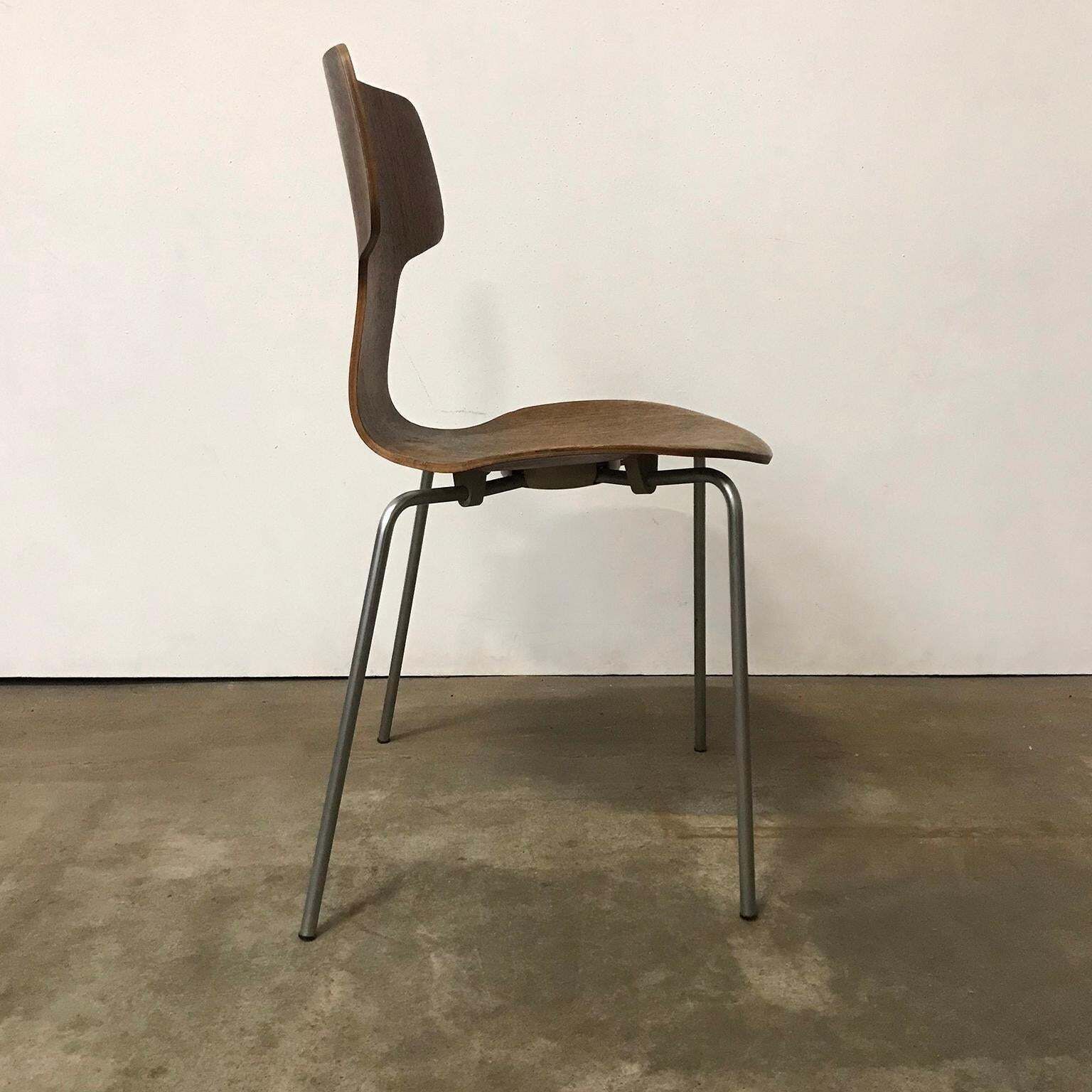 1955, Arne Jacobsen For Fritz Hansen, Original, Rare, Chair 3103 With Grey Base photo Furniture