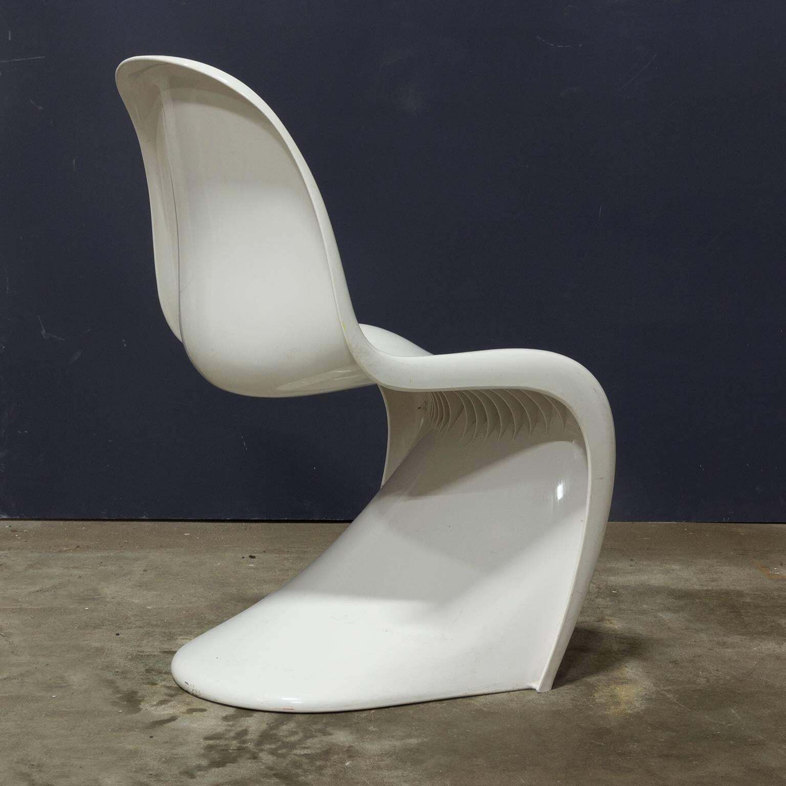 1965, Verner Panton, Stacking Chair, Herman Miller, Second Edition In White photo for sale