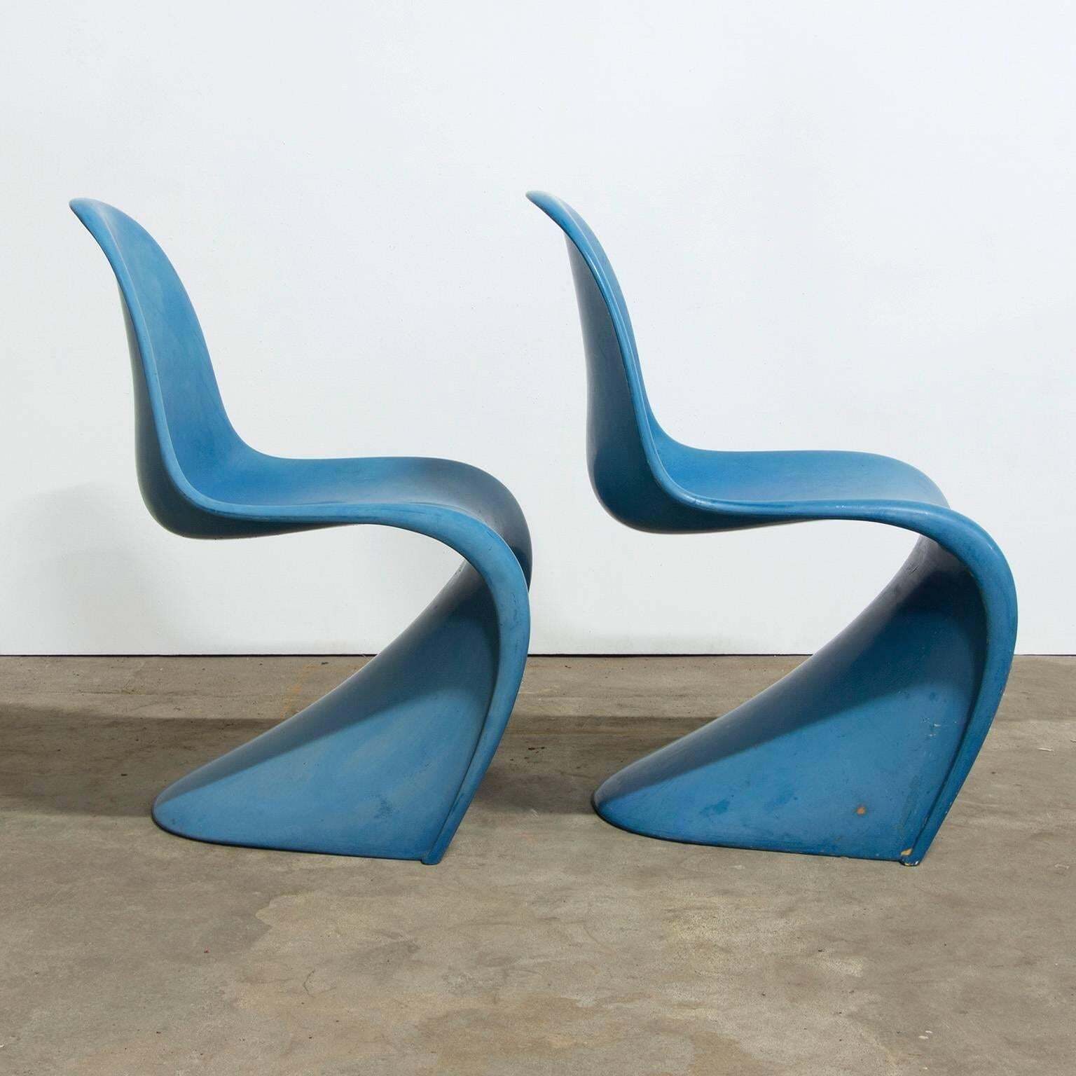 1965, Verner Panton, Two Stacking Chair 1st Herman Miller Edition, In Blue photo furniture
