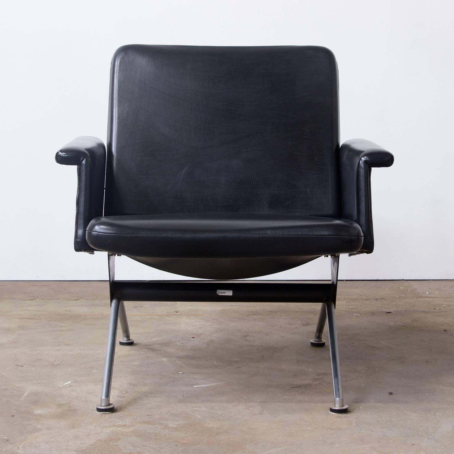 1961, Andre Cordemeyer For Gispen, Mid Century Dutch Easy Chair No. 1432 photo 1493.0