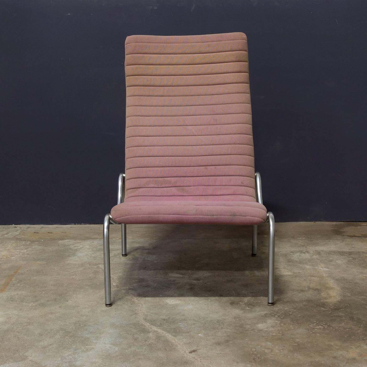 1968, Kho Liang Ie For Stabin Holland, Rare Pink Fabric 704 High Lounge Chair photo 1920.0