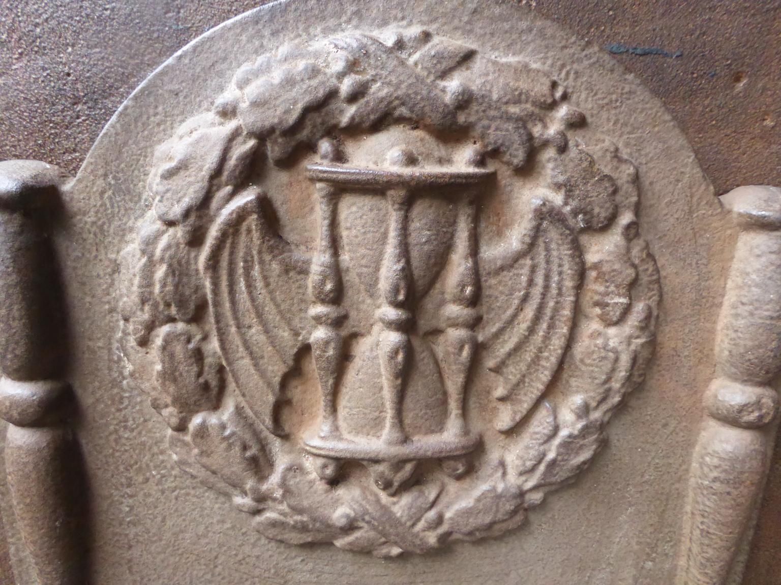 French Louis XIV Style 'Coat Of Arms' Fireback / Backsplash photo Home Fixtures
