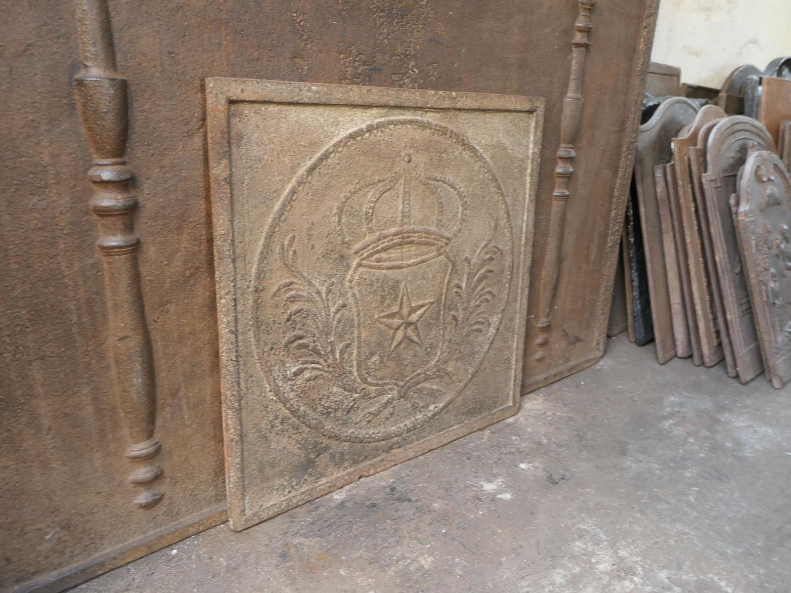photo vinterior French Napoleon III Period 'Arms Of France' Fireback / Backsplash
