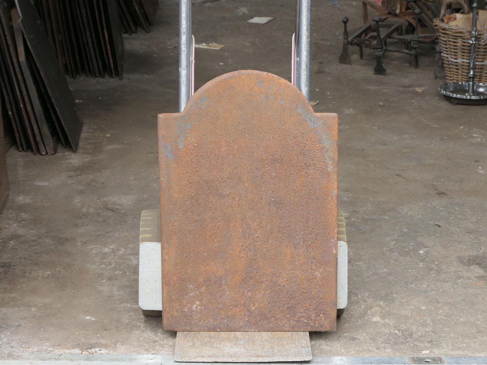 Home Fixtures Antique French 'Pillars Of Freedom' Fireback / Backsplash, 18th   19th C. photo