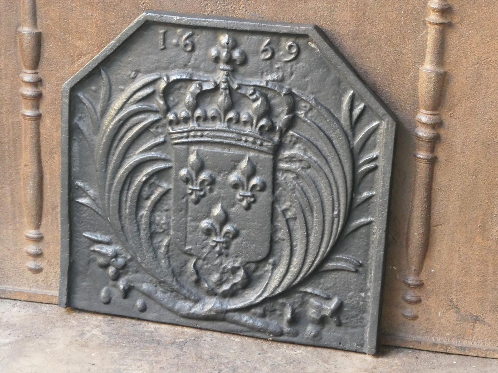 French Louis XIV Style 'Arms Of France' Fireback / Backsplash photo 422.0