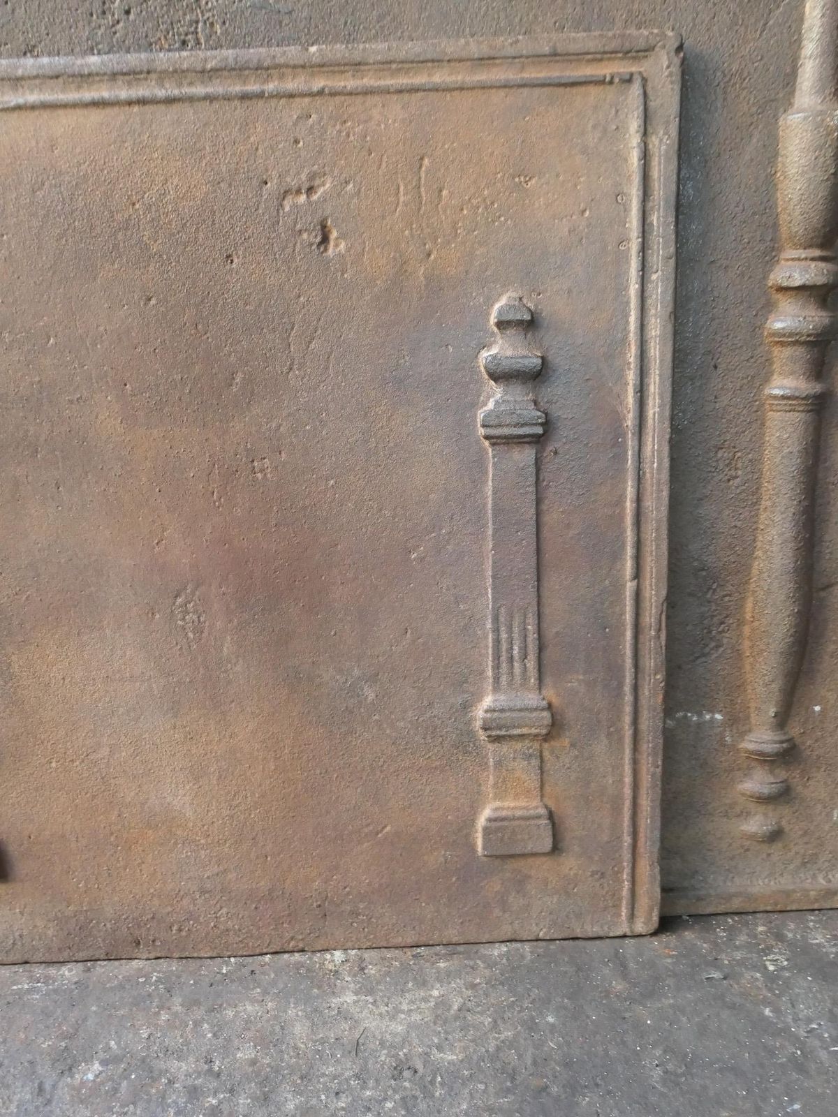 photo furniture Antique French 'Pillars Of Freedom' Fireback / Backsplash, 18th   19th C.