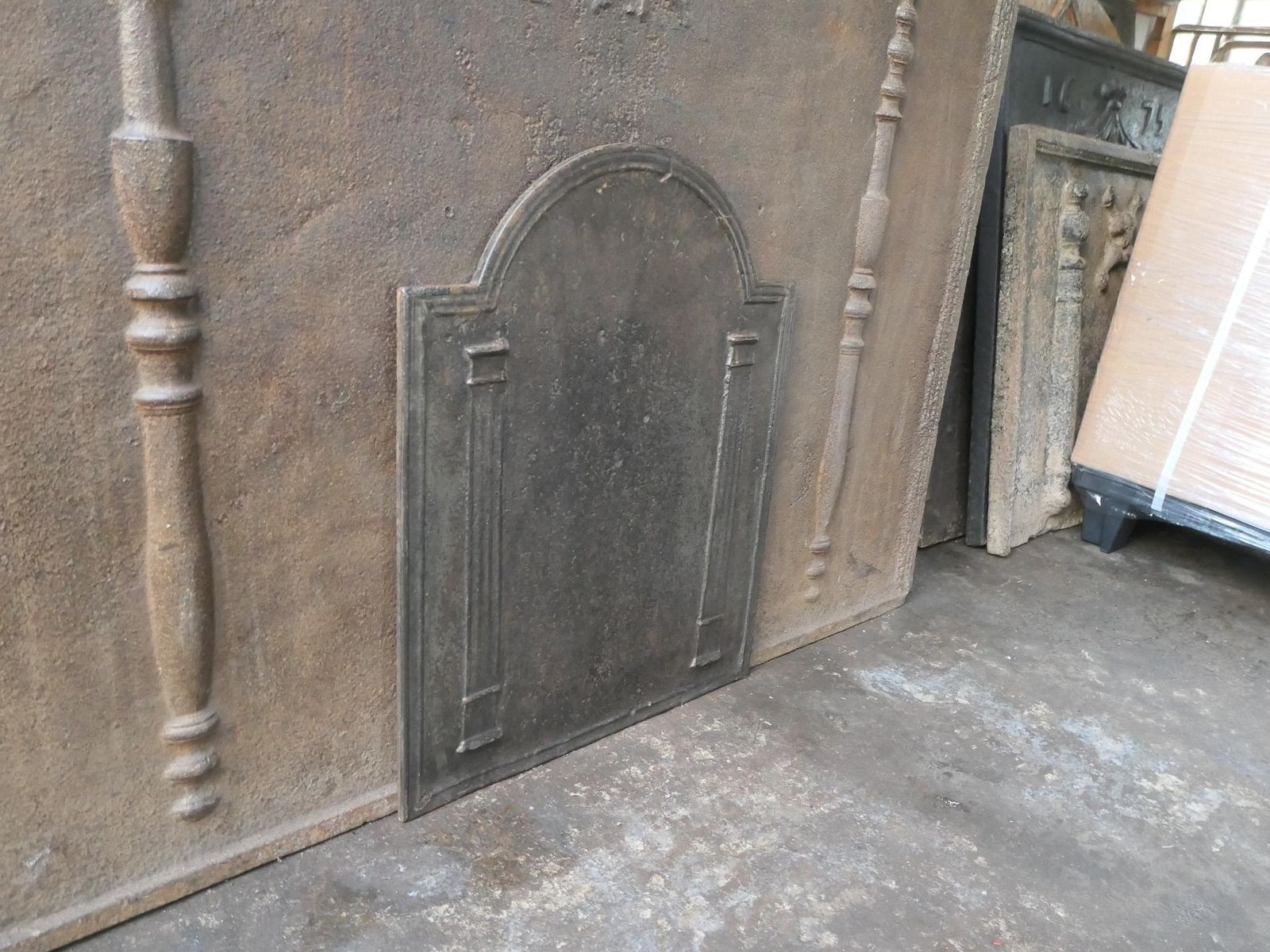 photo for sale Antique French 'Pillars Of Freedom' Fireback / Backsplash, 18th   19th C.