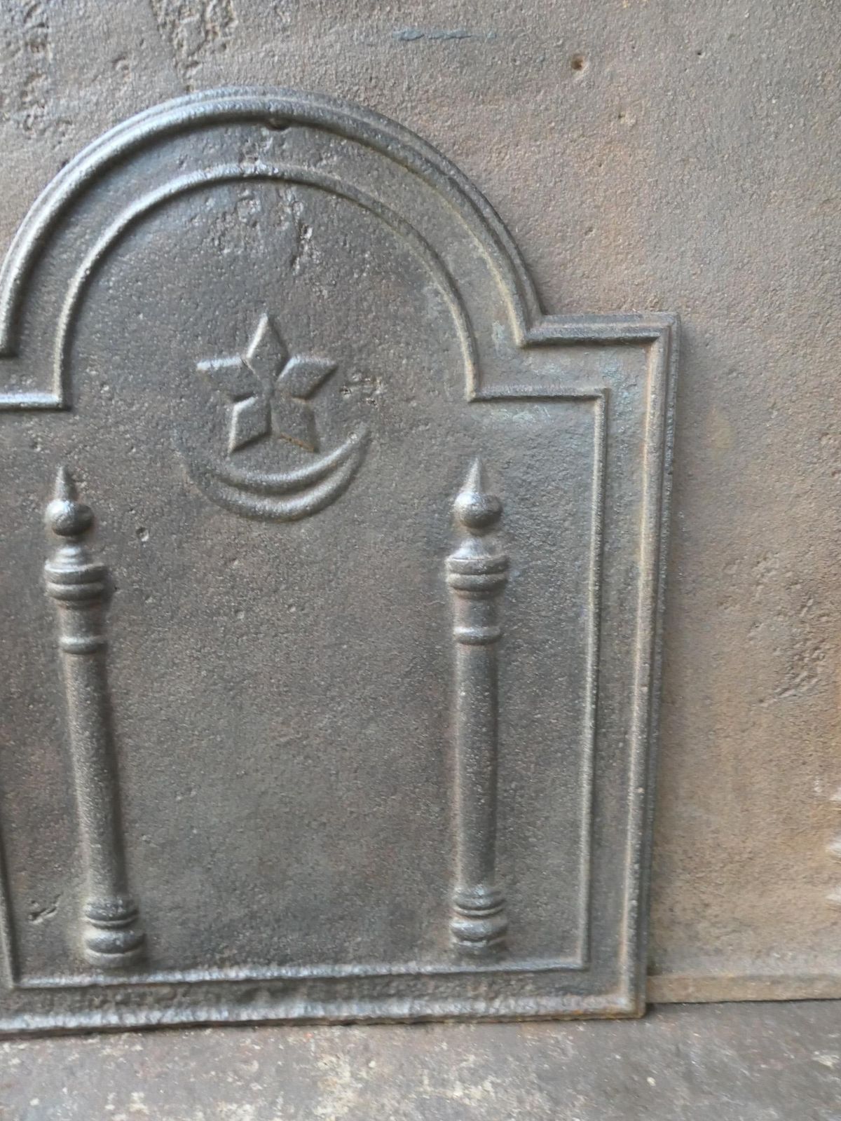 photo for sale Antique French 'Pillars Of Freedom' Fireback / Backsplash, 18th   19th C.