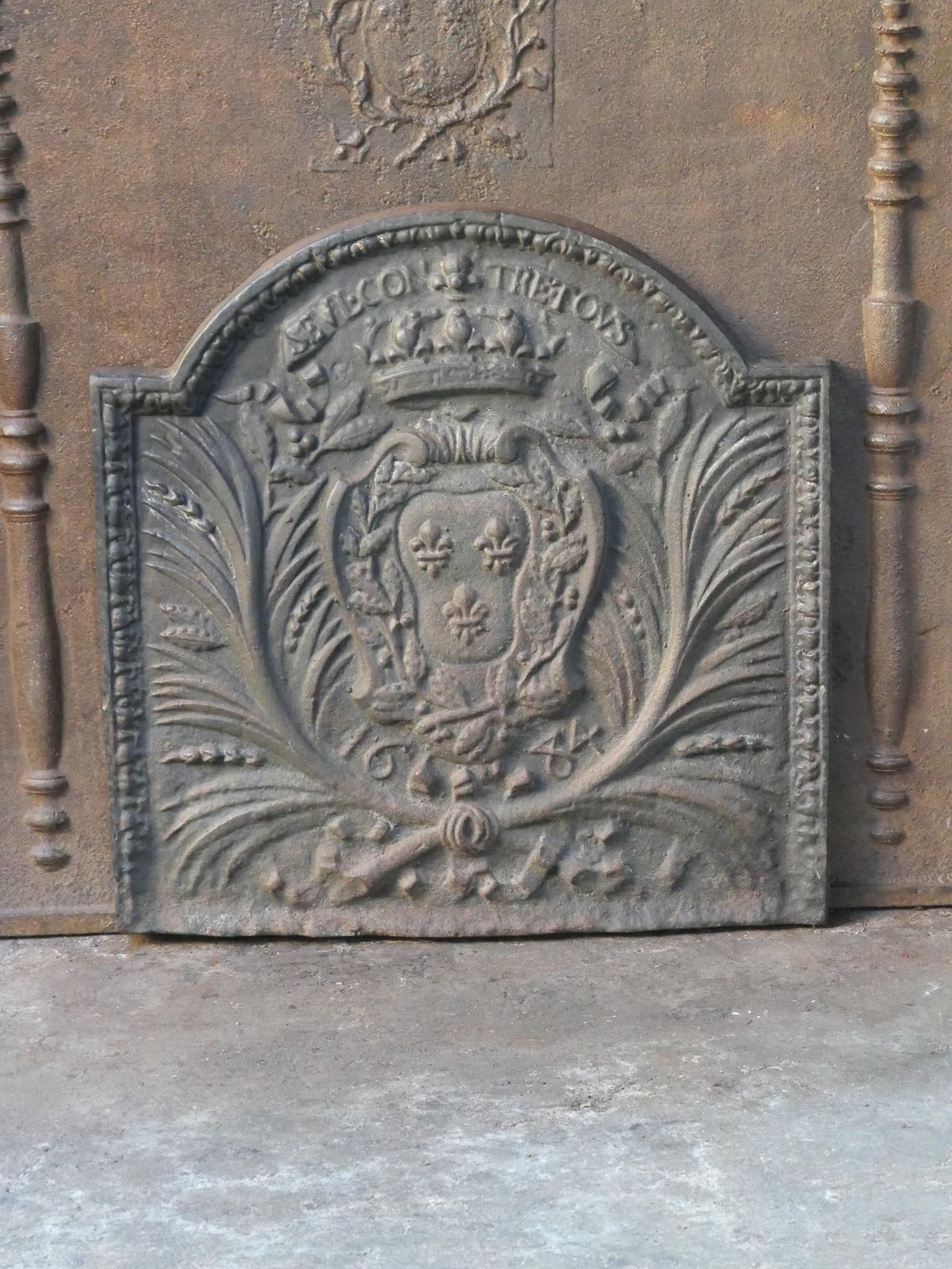 French Louis XIV Style 'Seul Contre Tous' Fireback / Backsplash photo for sale