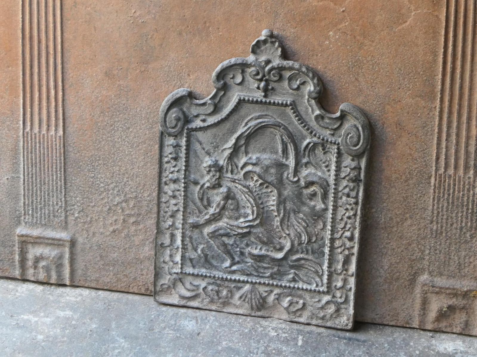 18th Century French Louis XV 'Scylla And Charybdis' Fireback / Backsplash photo vinterior