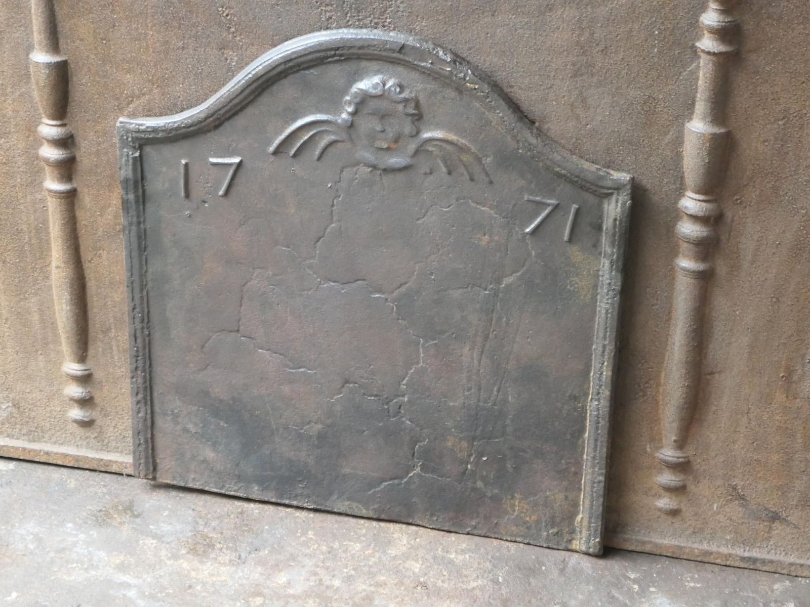 18th Century French Louis XV Period Fireback / Backsplash photo vinterior