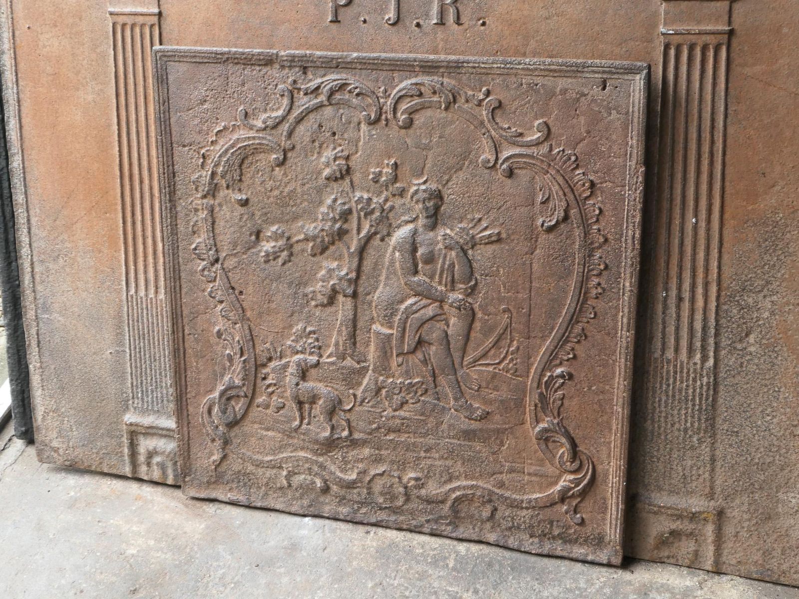 18th Century Louis XV Period Fireback / Backsplash With Diana Bathing photo vinterior