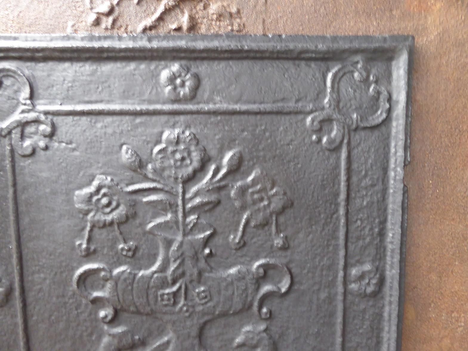 19th Century German Napoleon III 'Flower Basket' Fireback / Backsplash photo vinterior