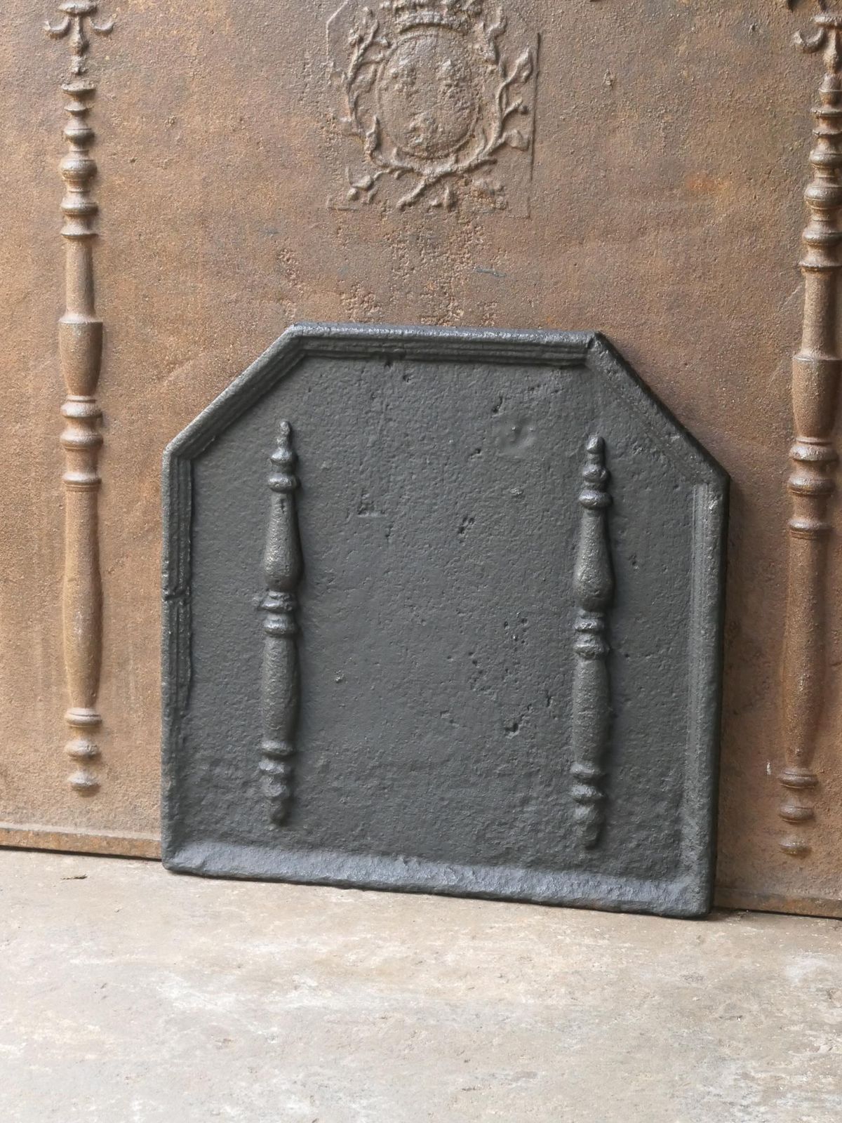 Antique French Louis XIV 'Pillars Of Hercules' Fireback / Backsplash photo Home Fixtures