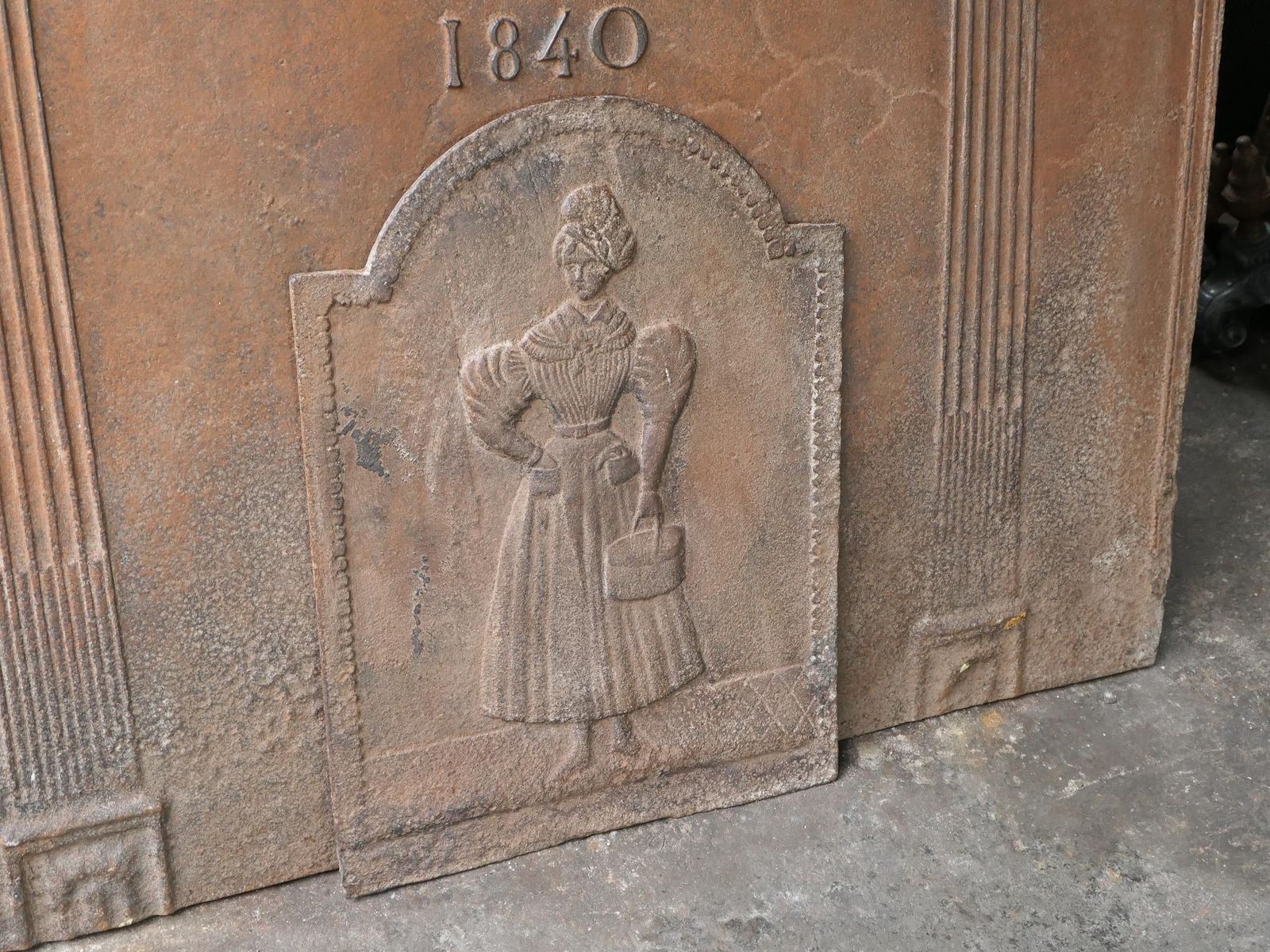 French Napoleon III Period 'Lady' Fireback / Backsplash, 19th Century photo vinterior