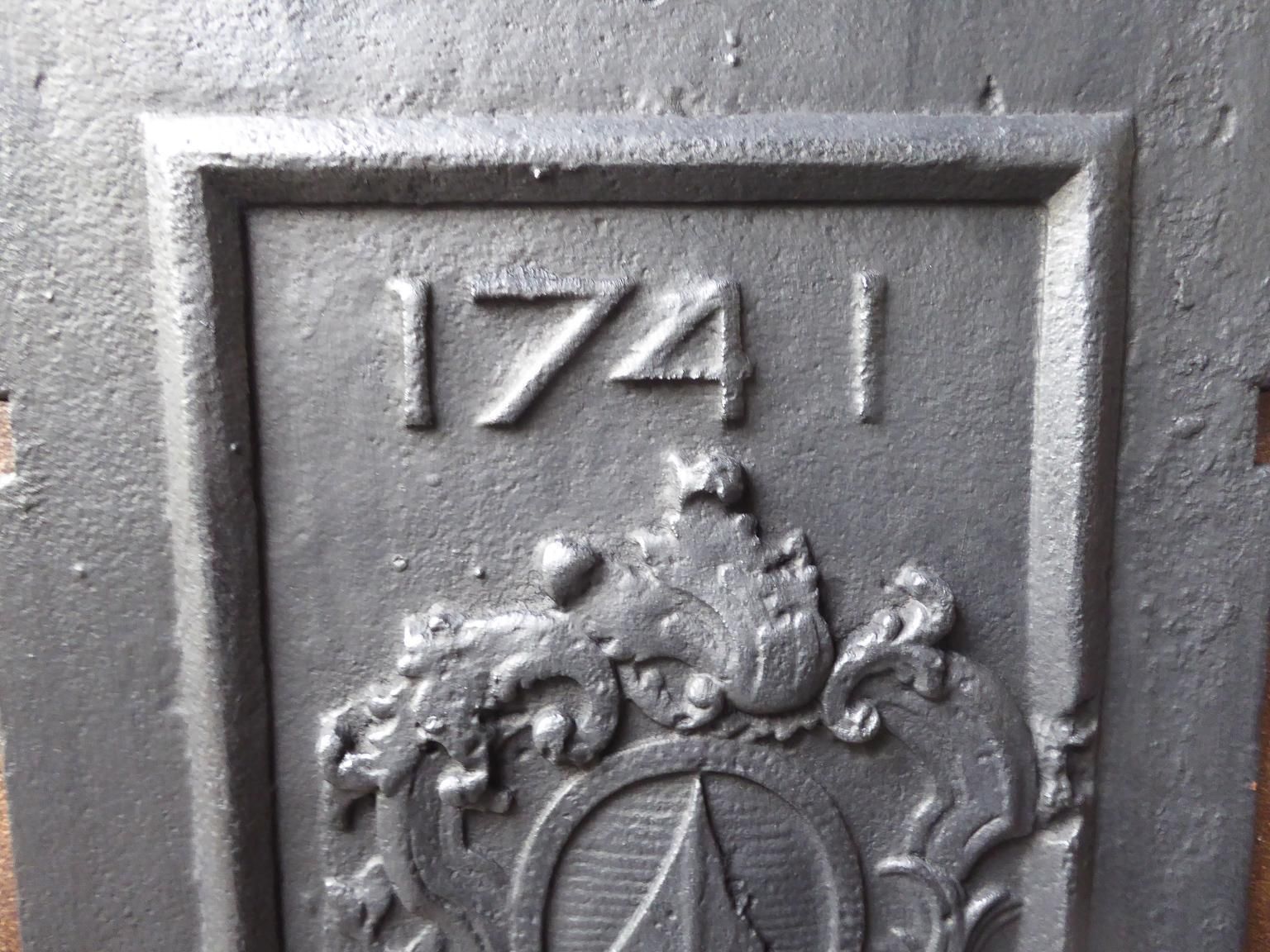 French Louis XIV 'Coat Of Arms' Fireback / Backsplash, Dated 1741 photo 746.0