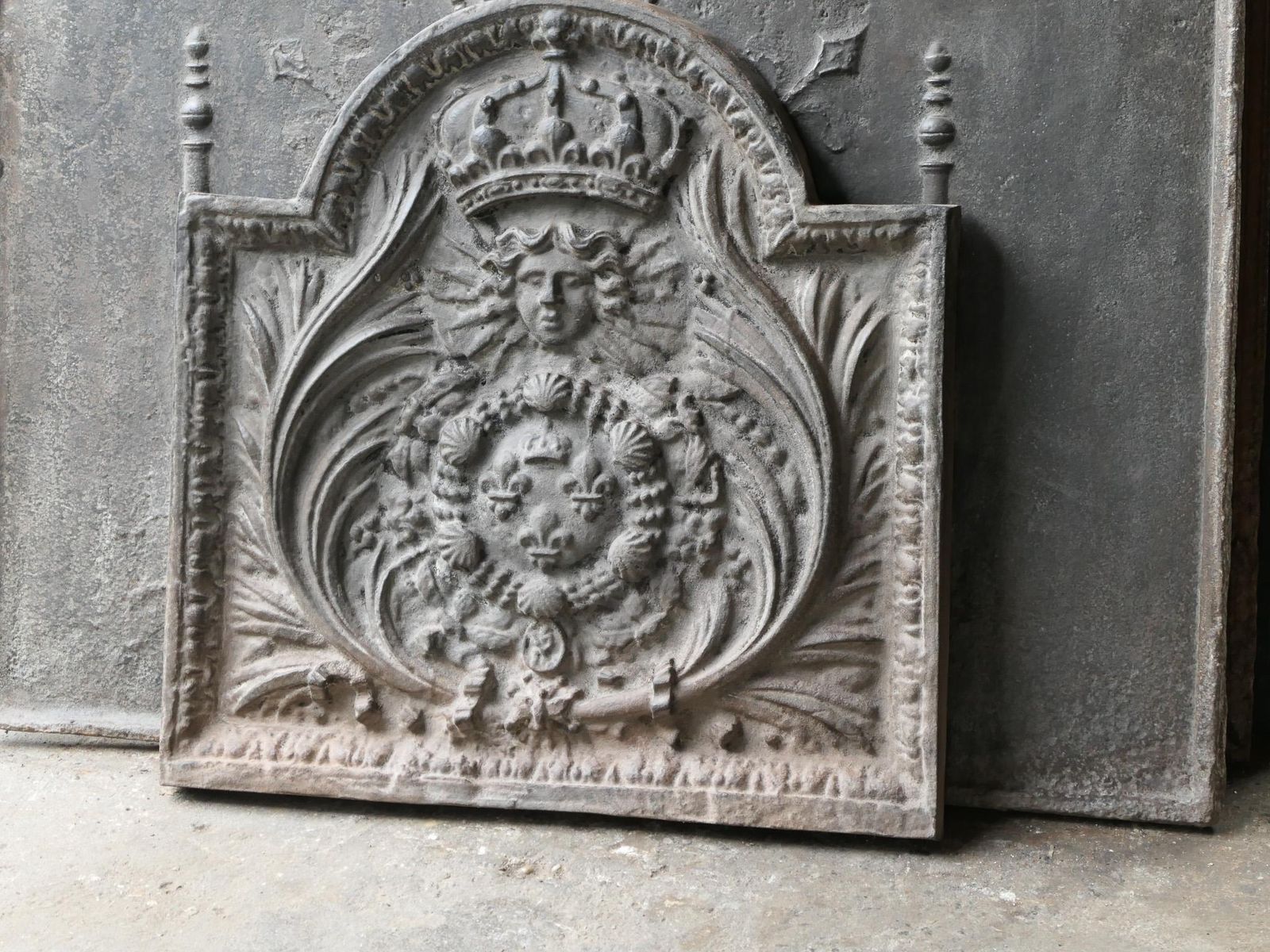French Louis XIV Style 'Arms Of France' Fireback / Backsplash photo furniture