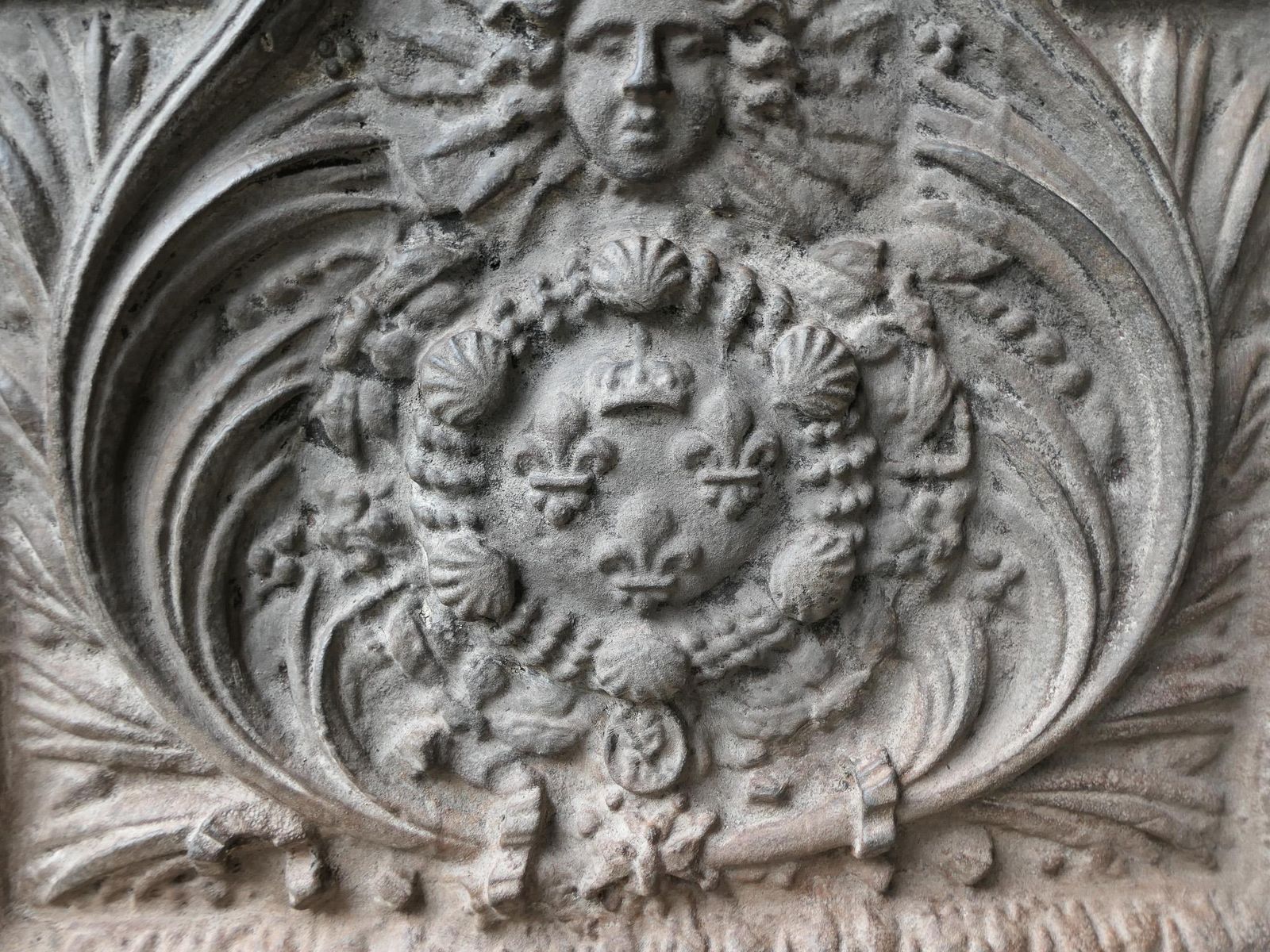 French Louis XIV Style 'Arms Of France' Fireback / Backsplash photo buy