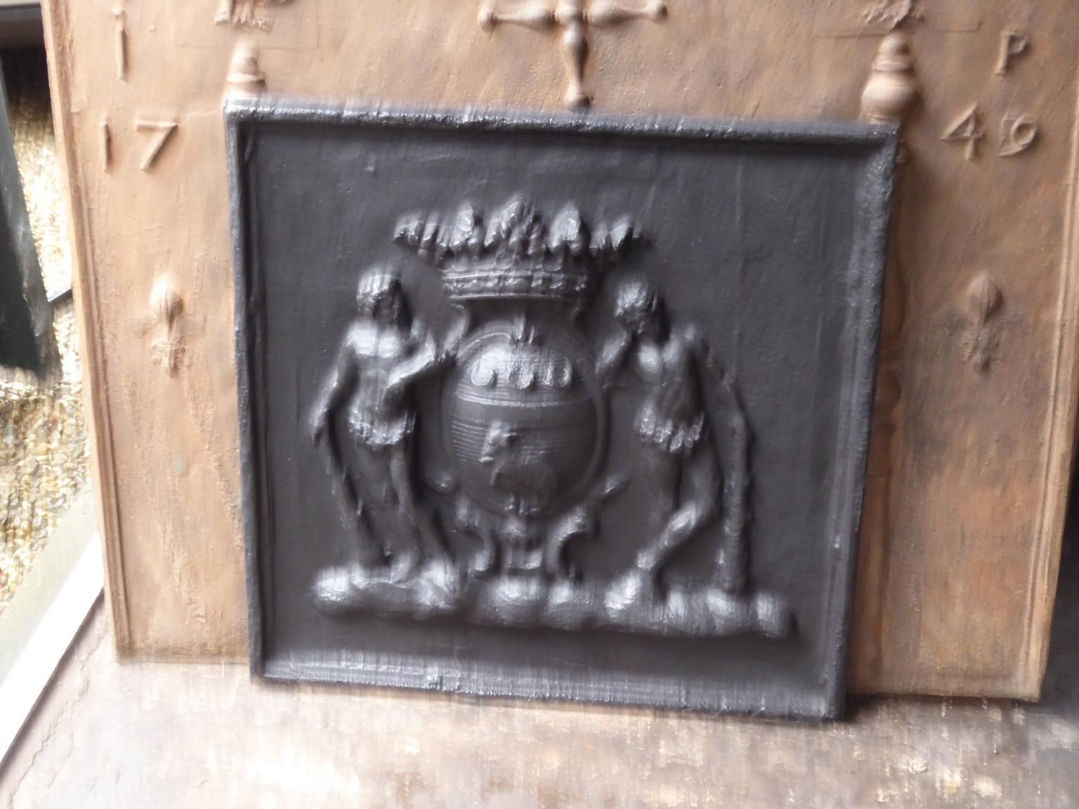 French Louis XIV Style Coat Of Arms Fireback / Backsplash photo Home Fixtures
