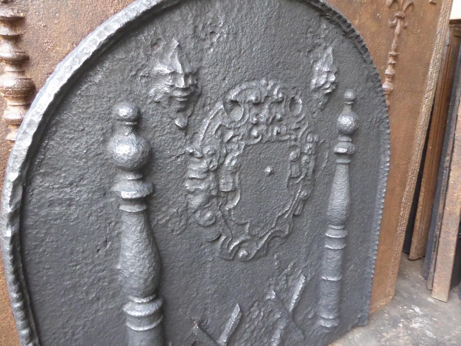 photo buy 17th Century French Louis XIII 'Coat Of Arms' Fireback / Backsplash