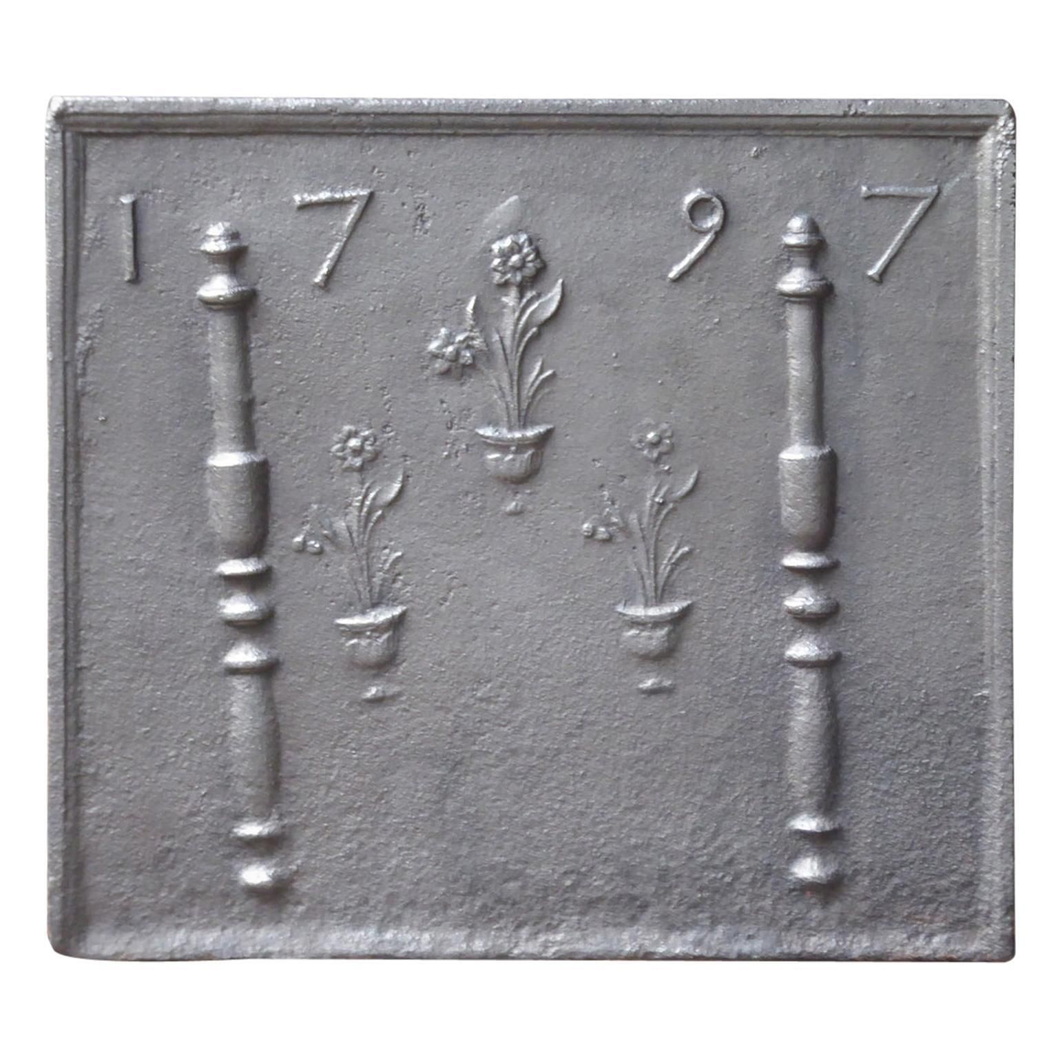 18th Century French Fireback / Backsplash 'Pillars With Flower Vases'