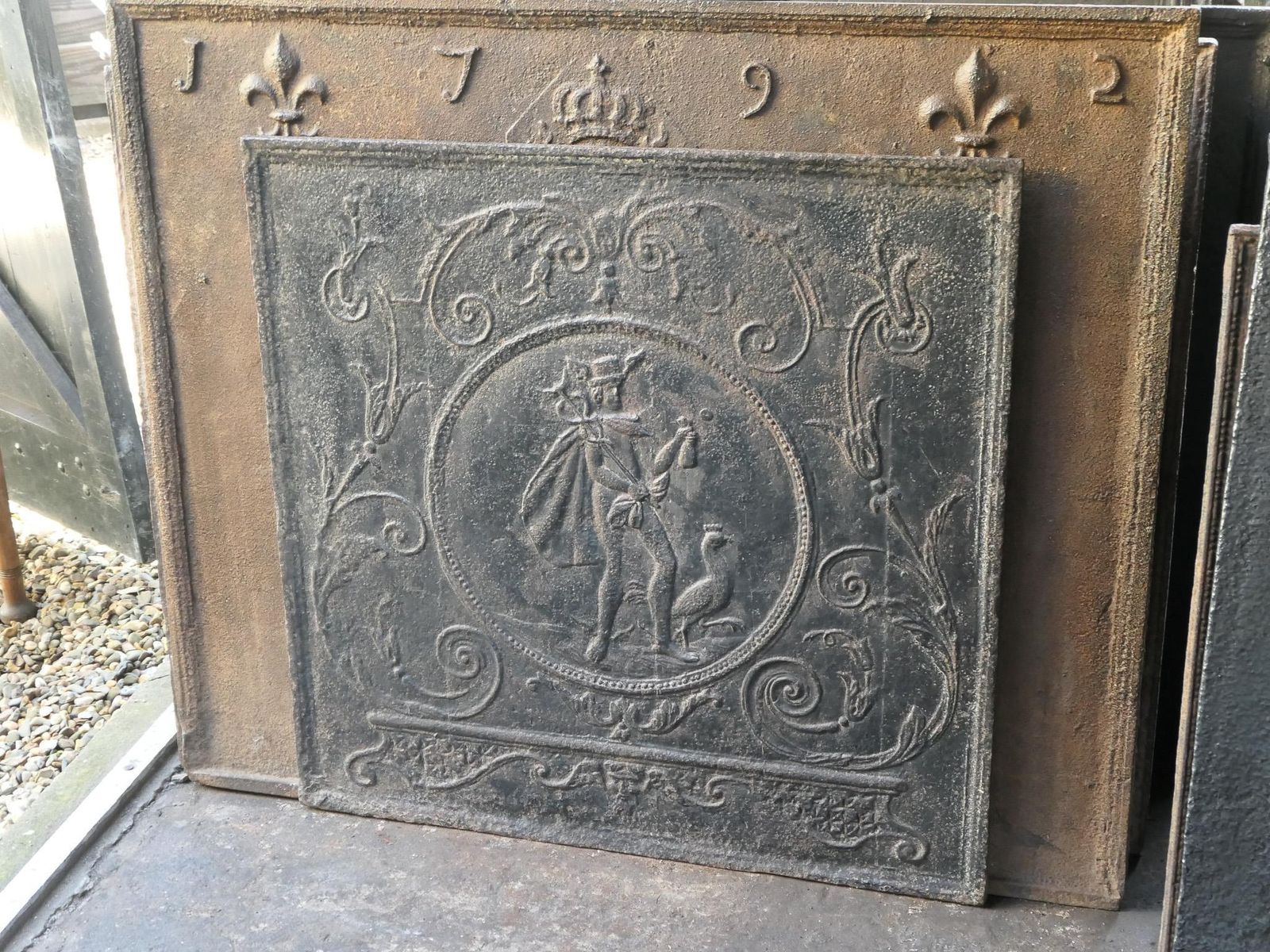 Antique French Neoclassical 'Mercury' Fireback, 18th   19th Century photo vinterior