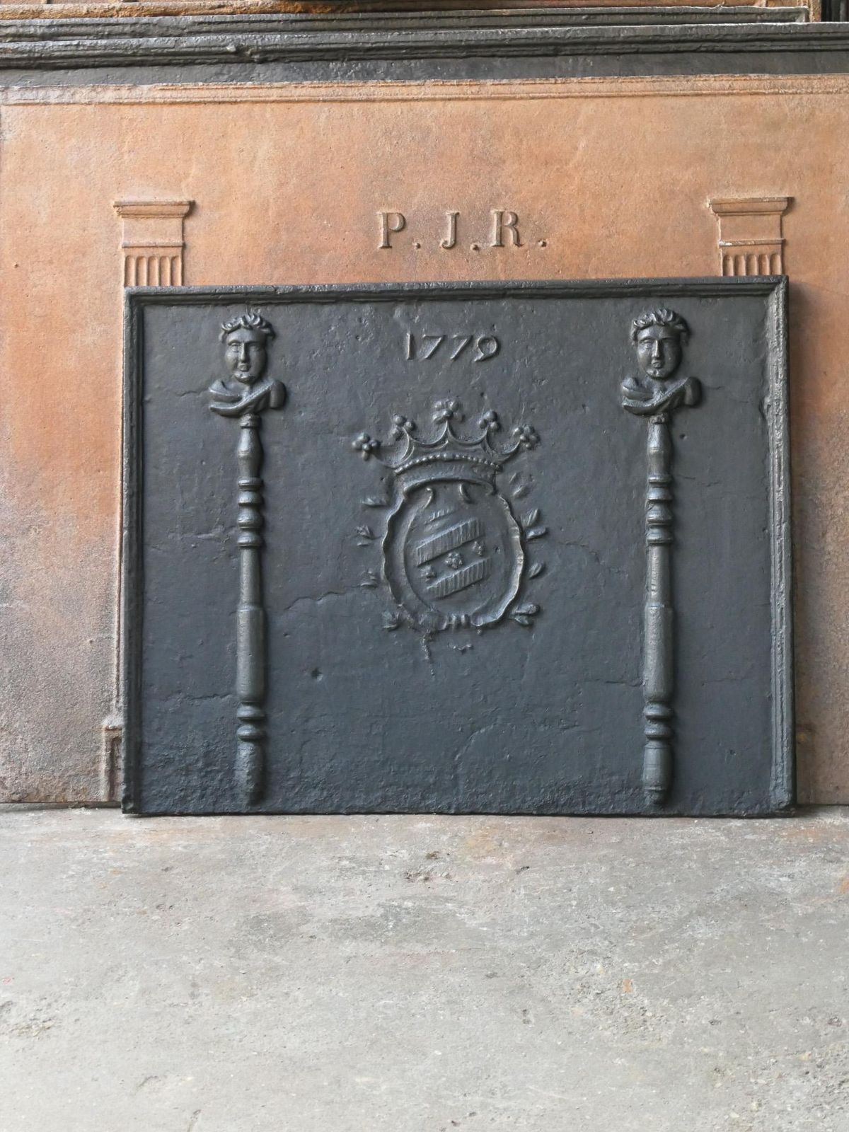 18th Century French Louis XV 'Coat Of Arms' Fireback / Backsplash, Dated 1779 photo 1258.0
