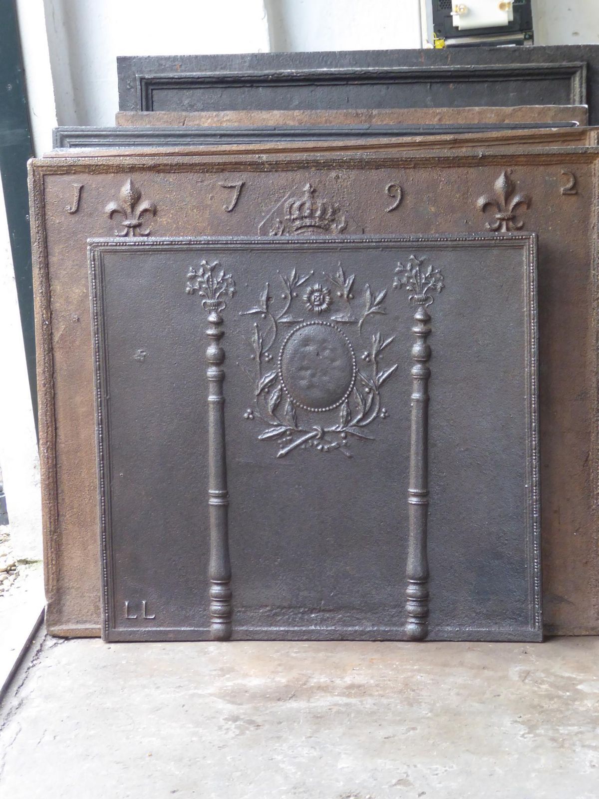 Antique French Neoclassical 'Pillars Of Freedom' Fireback / Backsplash photo furniture