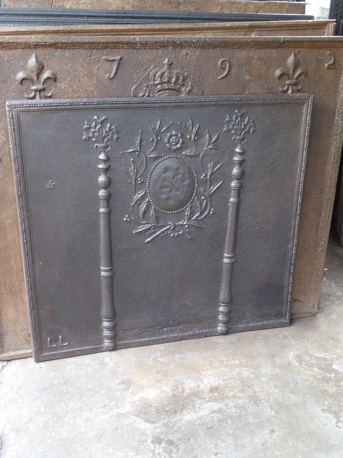 Antique French Neoclassical 'Pillars Of Freedom' Fireback / Backsplash photo Home Fixtures