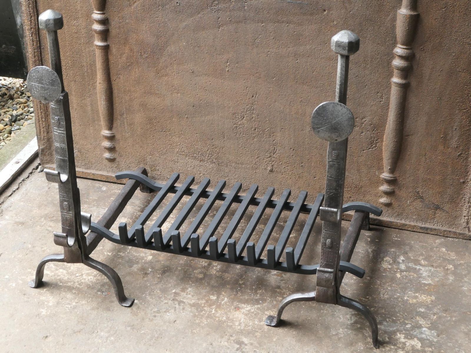 French Louis XIII Period Fireplace Grate Or Fire Basket, 17th Century photo 2282.0