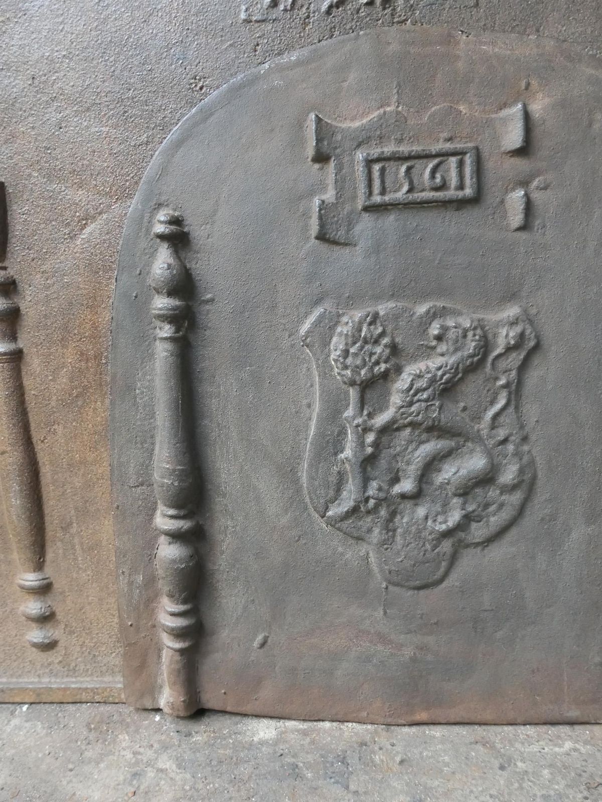Home Fixtures French Louis XIV Style 'Coat Of Arms' Fireback / Backsplash, 20th Century photo