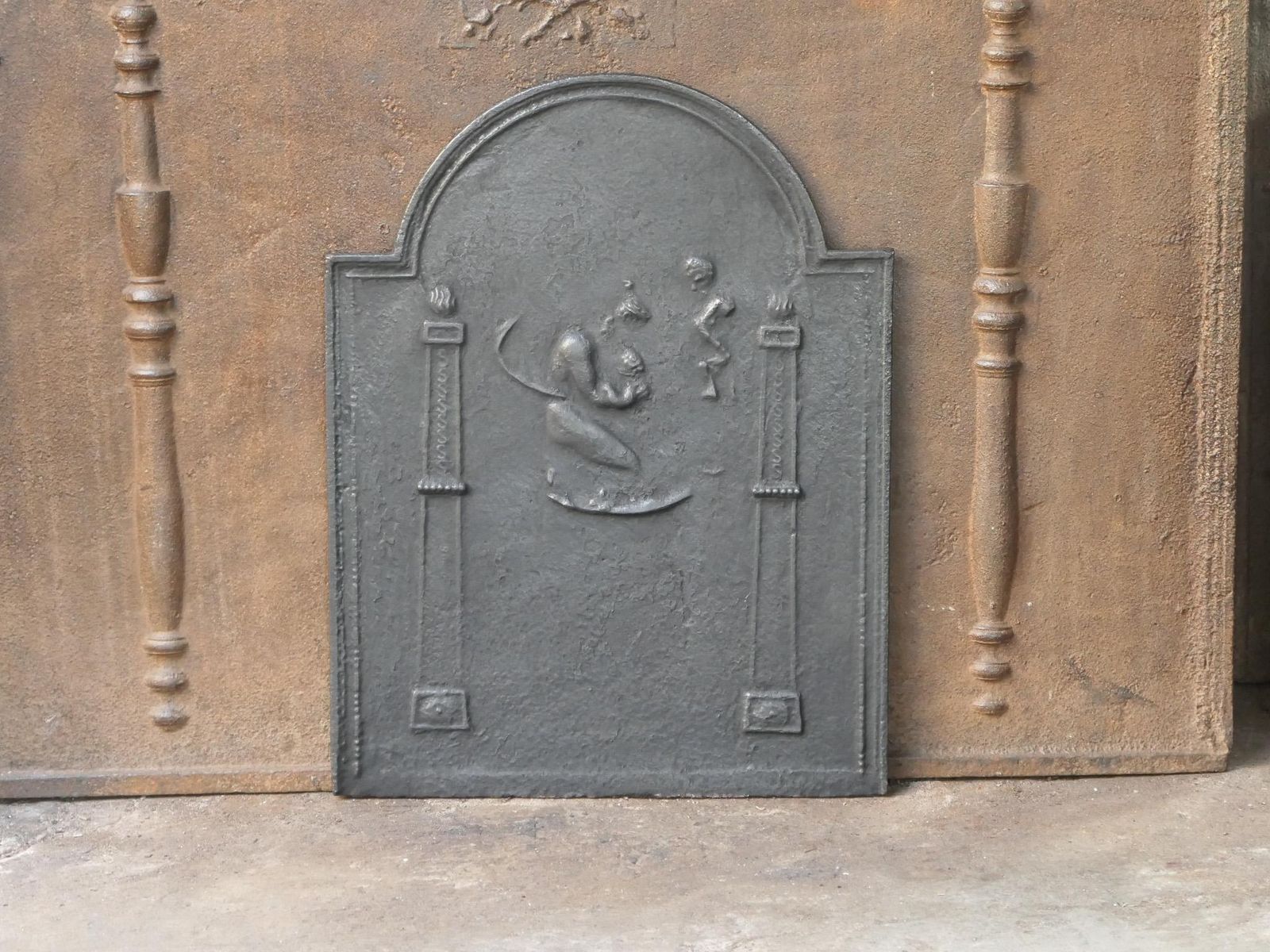 Antique French Neoclassical Period Fireback / Backsplash, 18th   19th C. photo Home Fixtures