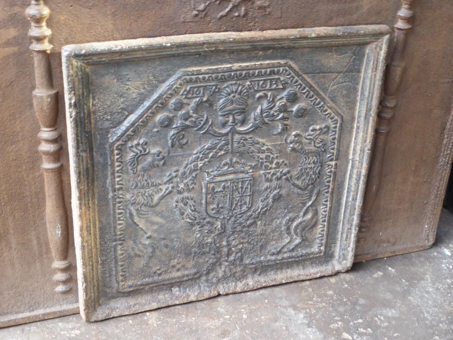 Antique French 'Arms Of France And Navarre' Fireback / Backsplash, 17th Century photo Home Fixtures