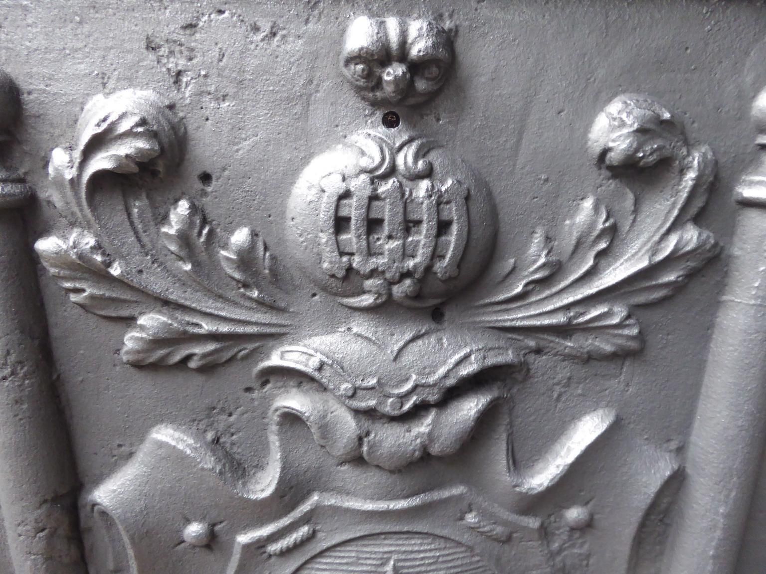 French Louis XIV 'Coat Of Arms' Fireback / Backsplash, 17th 18th Century photo Home Fixtures