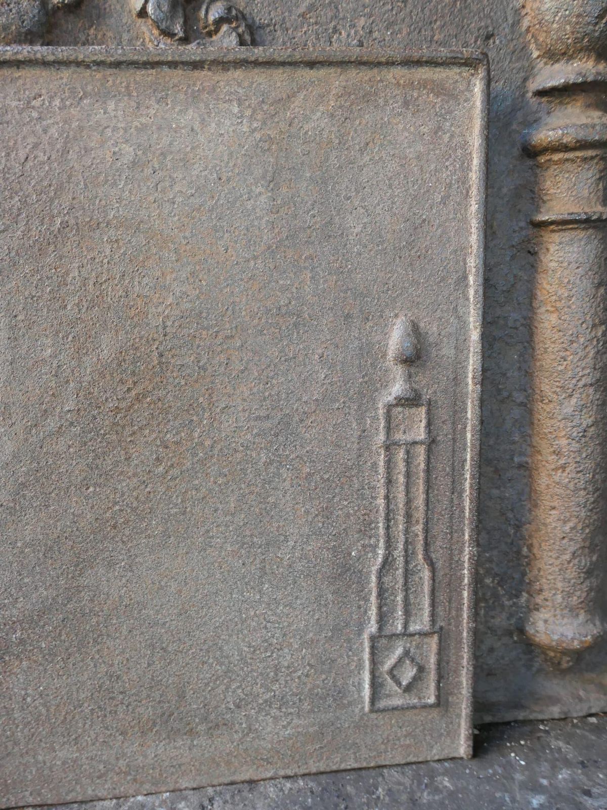 French Neoclassical Period 'Pillars Of Freedom' Fireback / Backsplash photo 337.0