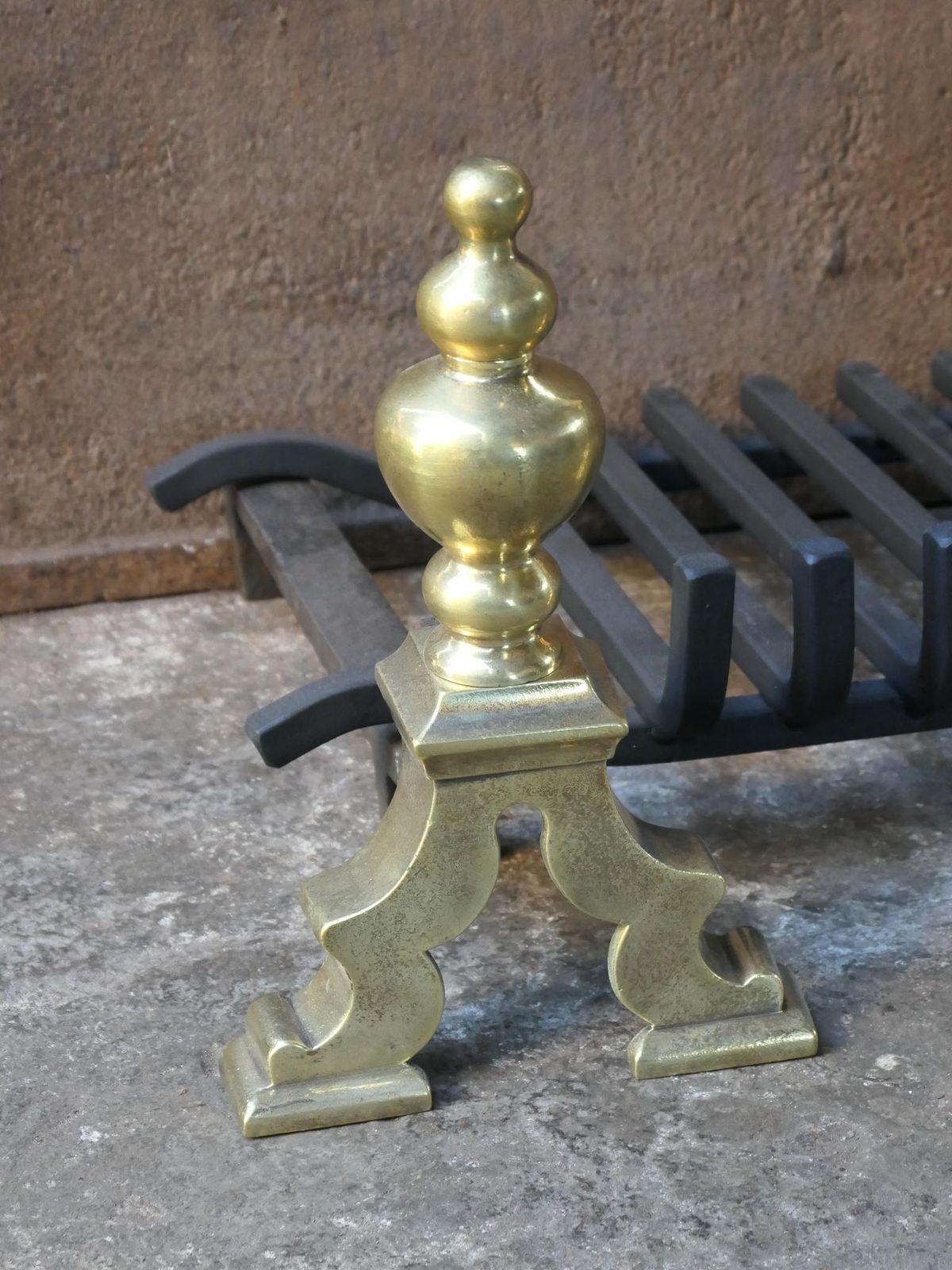 19th 20th Century English Victorian Fireplace Grate Or Fire Basket photo 405.0
