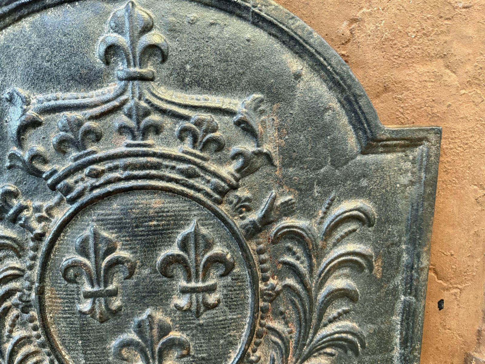 French Louis XV Style 'Arms Of France' Fireback / Backsplash photo vintage