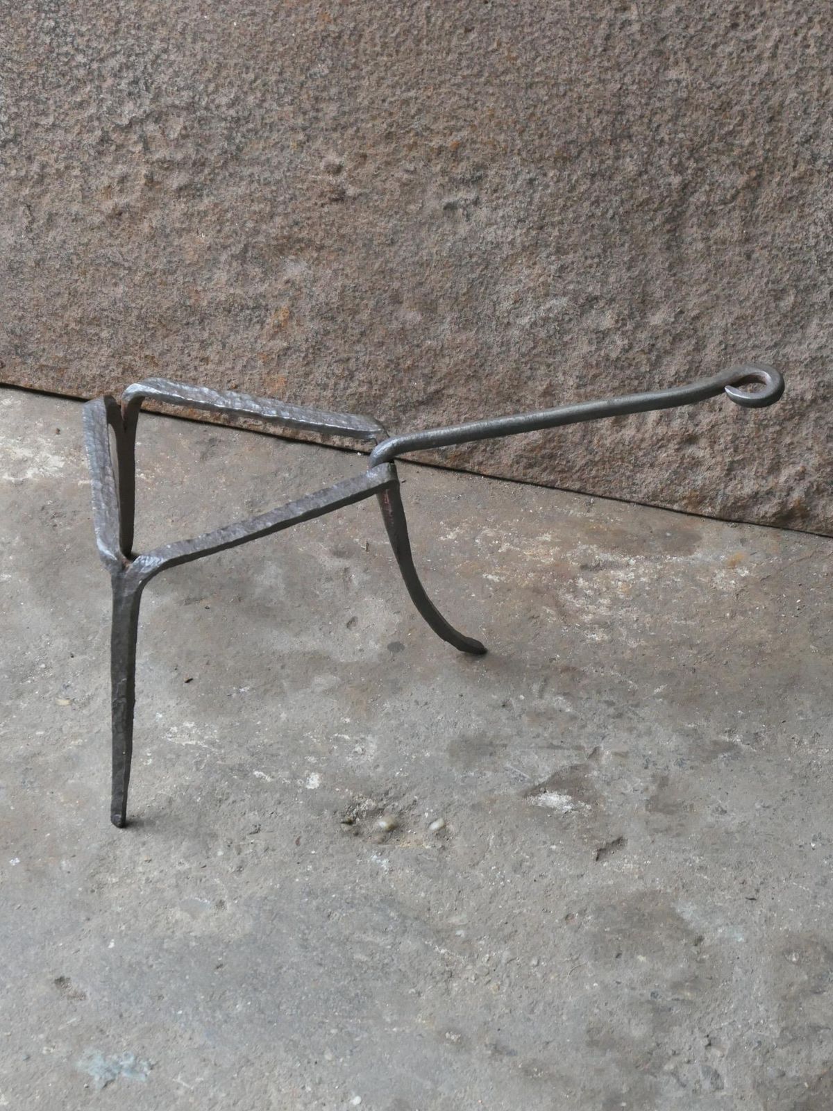 French 17th Century Louis XIV Trivet photo vinterior