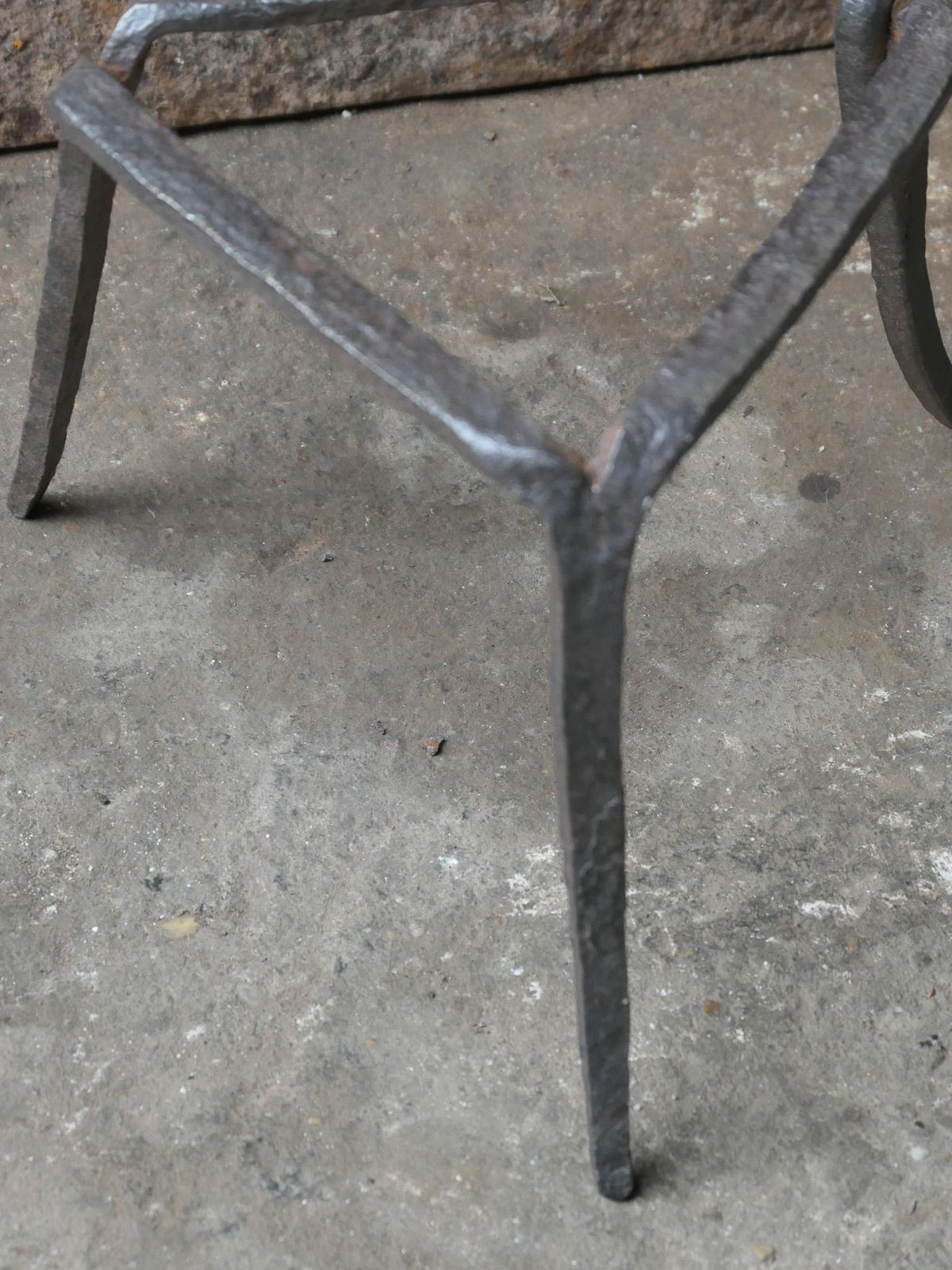 photo for sale French 17th Century Louis XIV Trivet