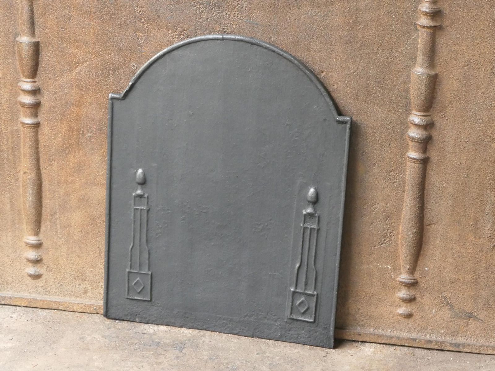 Antique French 'Pillars Of Freedom' Fireback / Backsplash, 18th   19th C. photo vinterior