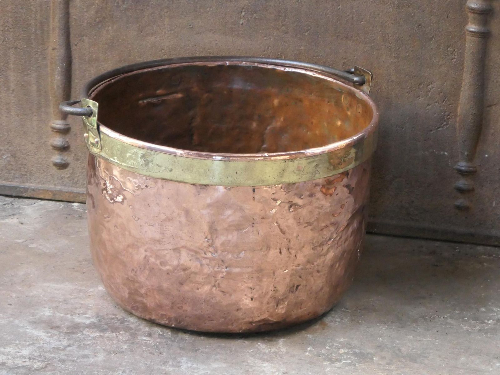 18th Century Antique Dutch Polished Copper Firewood Basket photo 466.0