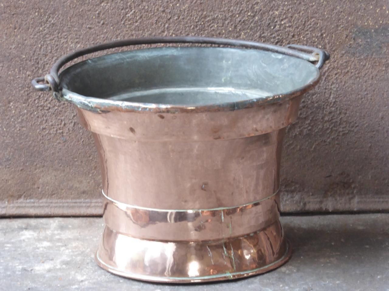 18th Century French Polished Copper Log Holder Or Log Basket photo furniture