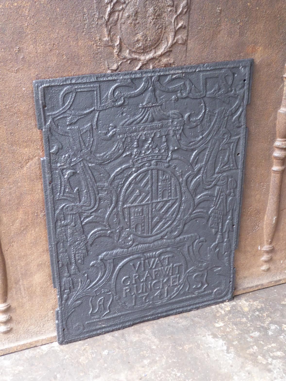 18th Century German Louis XV 'Coat Of Arms' Fireback / Backsplash photo Home Decor